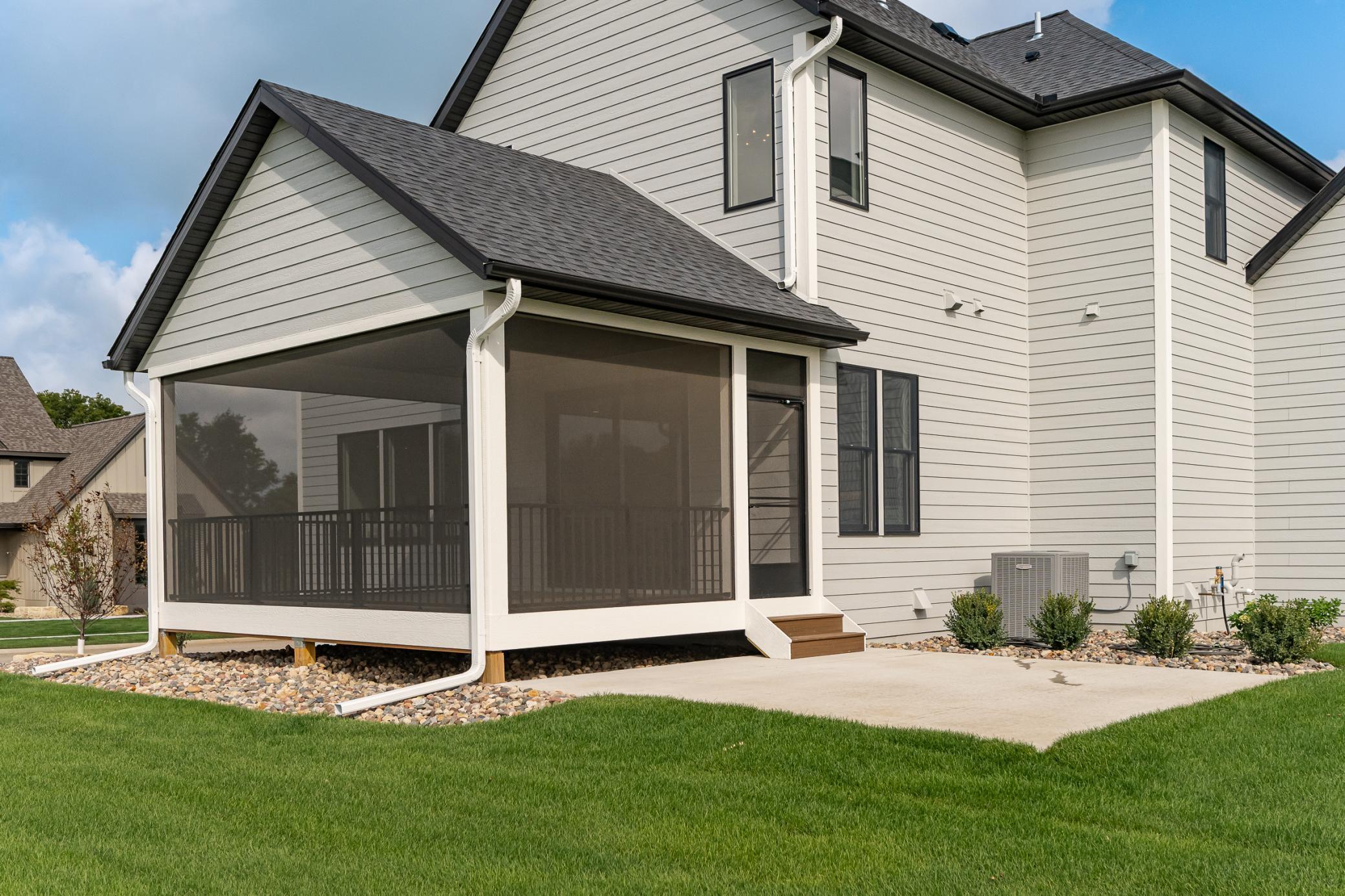 Rochester, Minnesota, 55902, United States, 6 Bedrooms Bedrooms, ,5 BathroomsBathrooms,Residential,Active,1936101