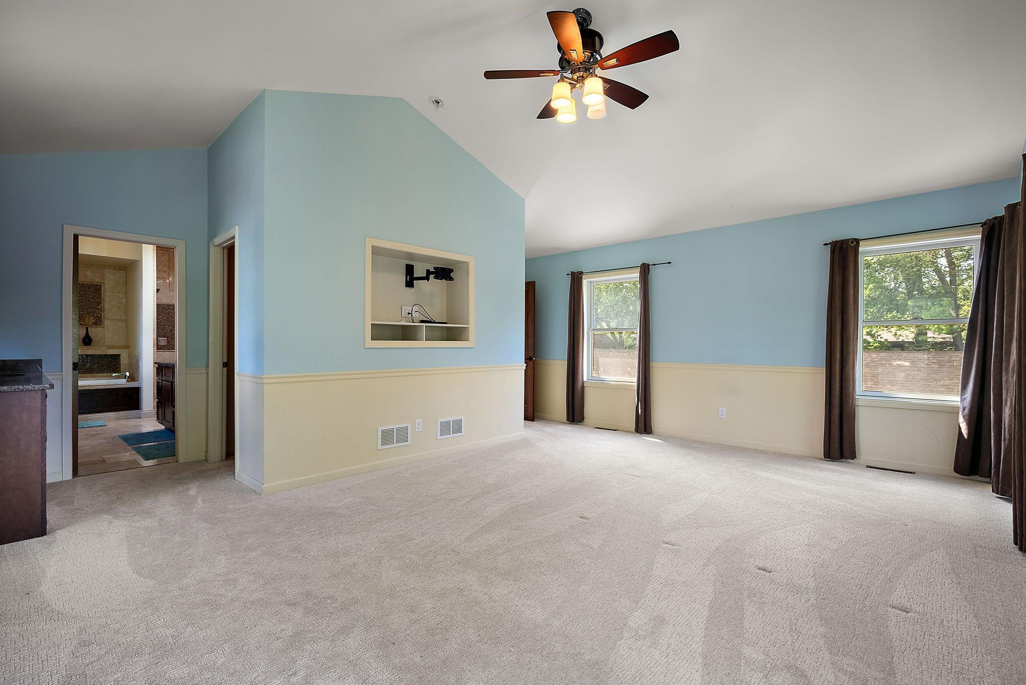 Minneapolis, Minnesota, 55424, United States, 5 Bedrooms Bedrooms, ,6 BathroomsBathrooms,Residential,Active,1936394