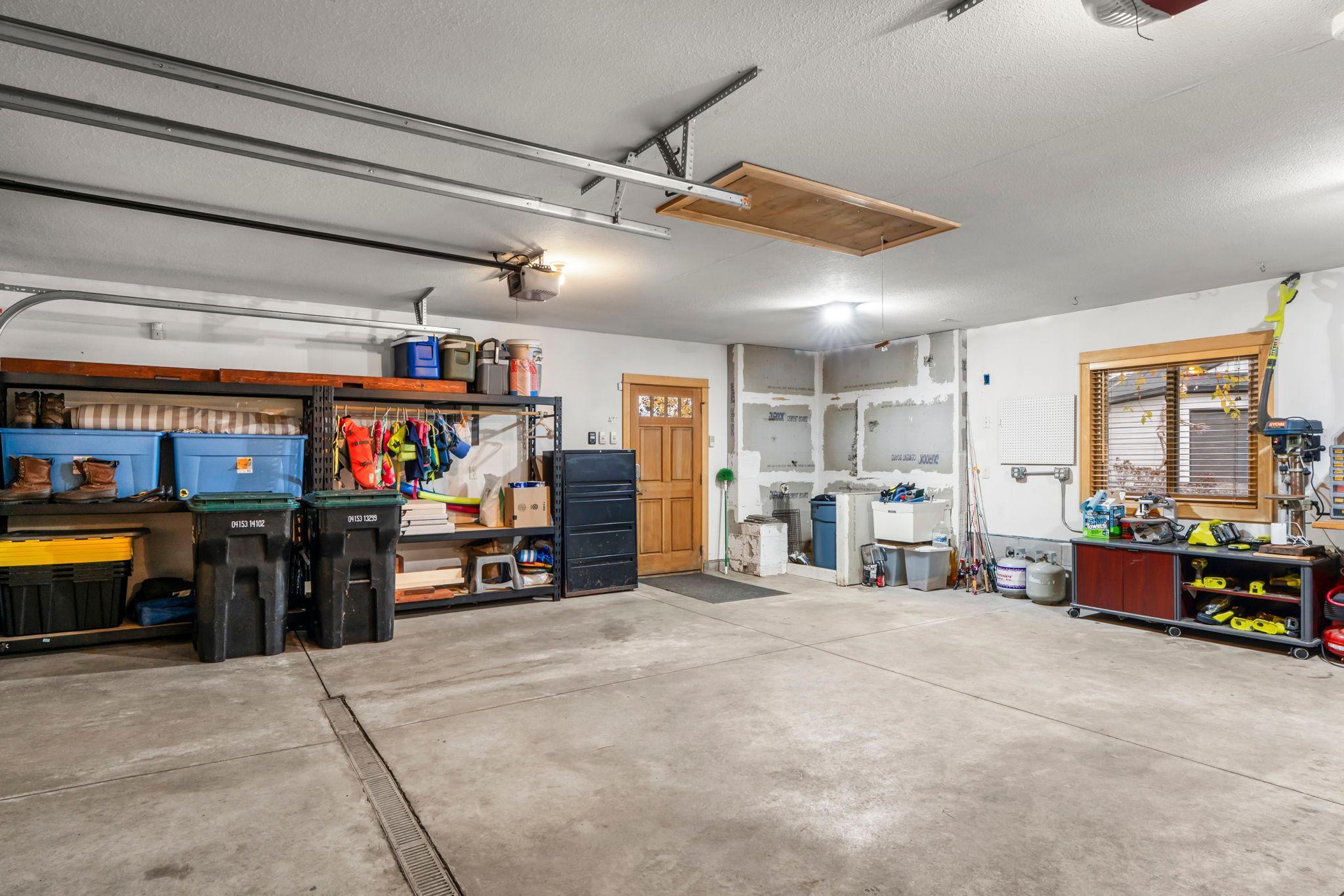 Arden Hills, Minnesota, 55112, United States, 4 Bedrooms Bedrooms, ,3 BathroomsBathrooms,Residential,Active,1973290