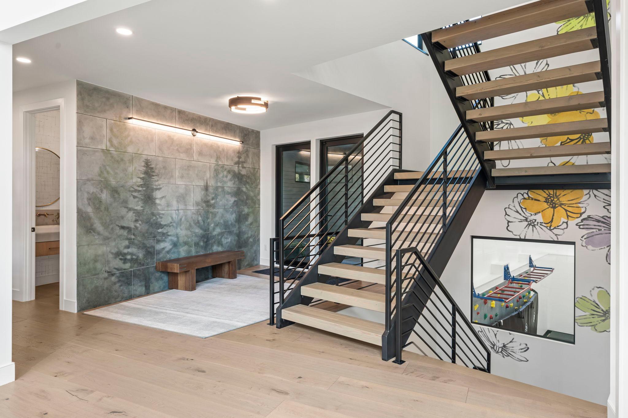 Shakopee, Minnesota, 55379, United States, 5 Bedrooms Bedrooms, ,5 BathroomsBathrooms,Residential,Active,1964254