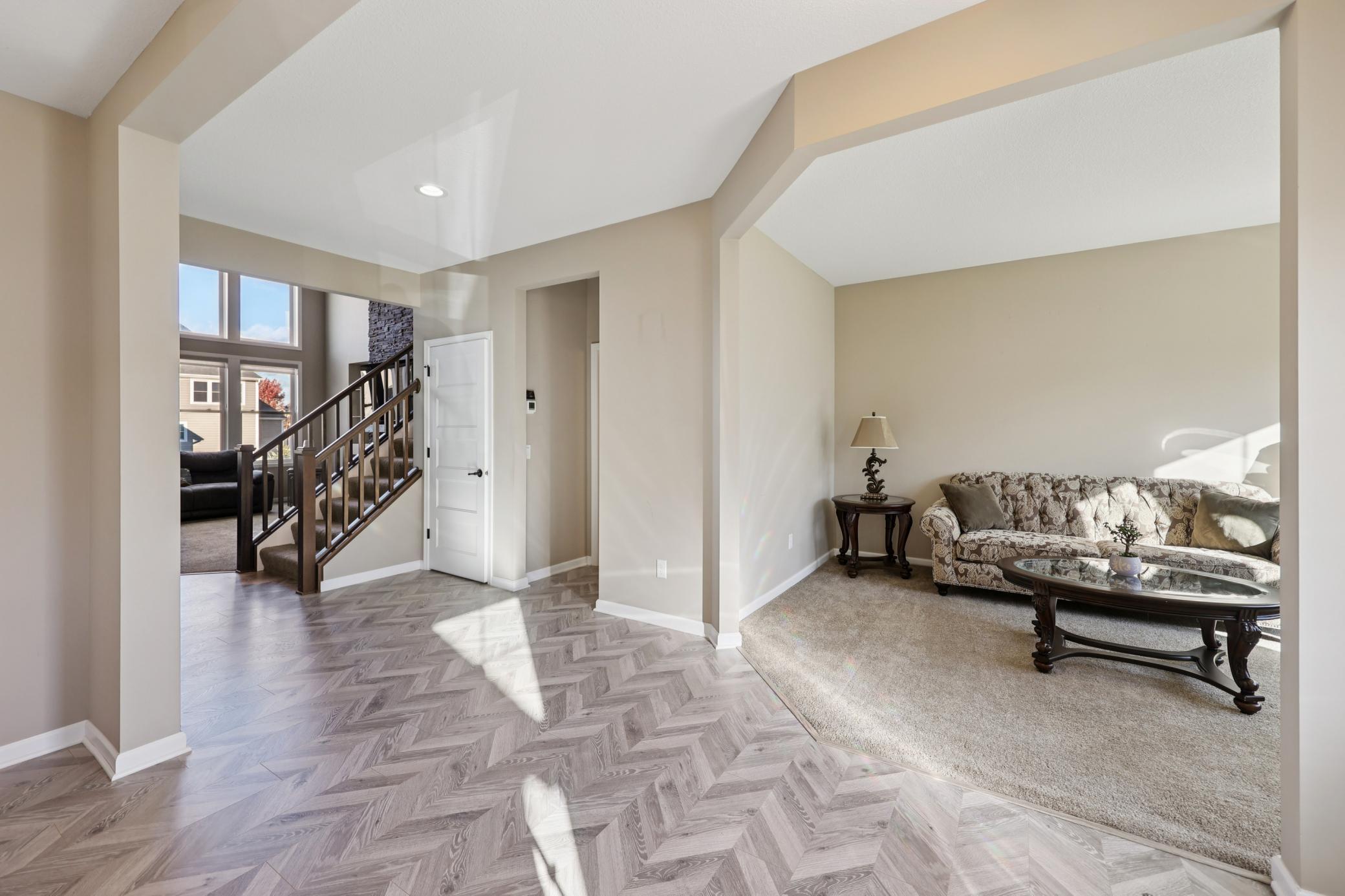 Eden Prairie, Minnesota, 55347, United States, 5 Bedrooms Bedrooms, ,6 BathroomsBathrooms,Residential,Active,2006884