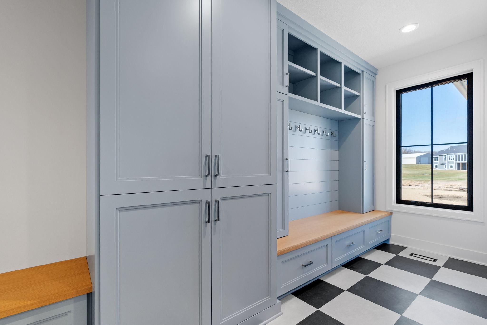 Prior Lake, Minnesota, 55372, United States, 4 Bedrooms Bedrooms, ,3 BathroomsBathrooms,Residential,Active,1922525