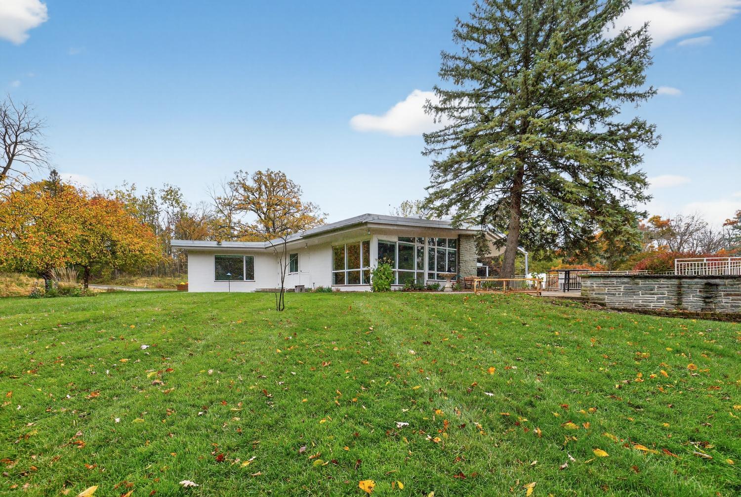 Rochester, Minnesota, 55902, United States, 10 Bedrooms Bedrooms, ,6 BathroomsBathrooms,Residential,Active,1970931