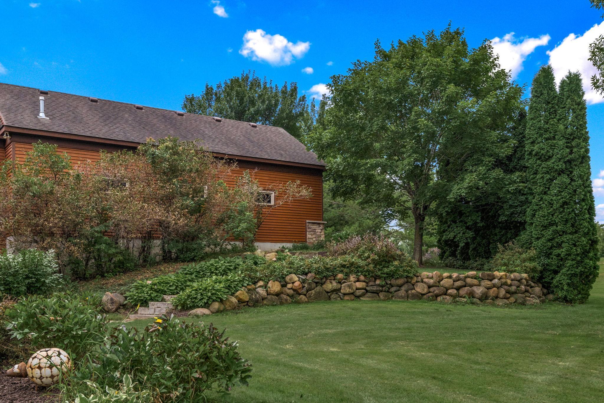 Rogers, Minnesota, 55374, United States, 5 Bedrooms Bedrooms, ,5 BathroomsBathrooms,Residential,Active,1914592