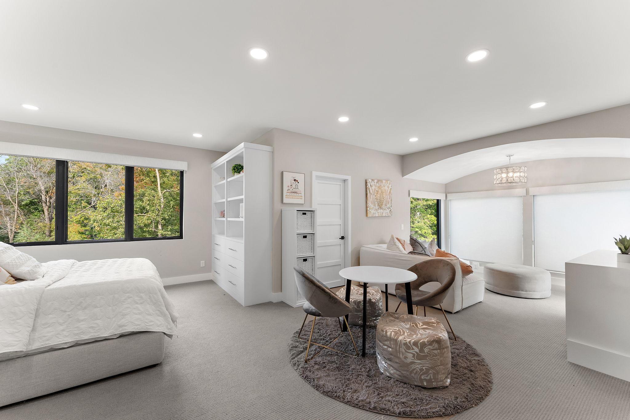 Wayzata, Minnesota, 55391, United States, 8 Bedrooms Bedrooms, ,11 BathroomsBathrooms,Residential,Active,1959932