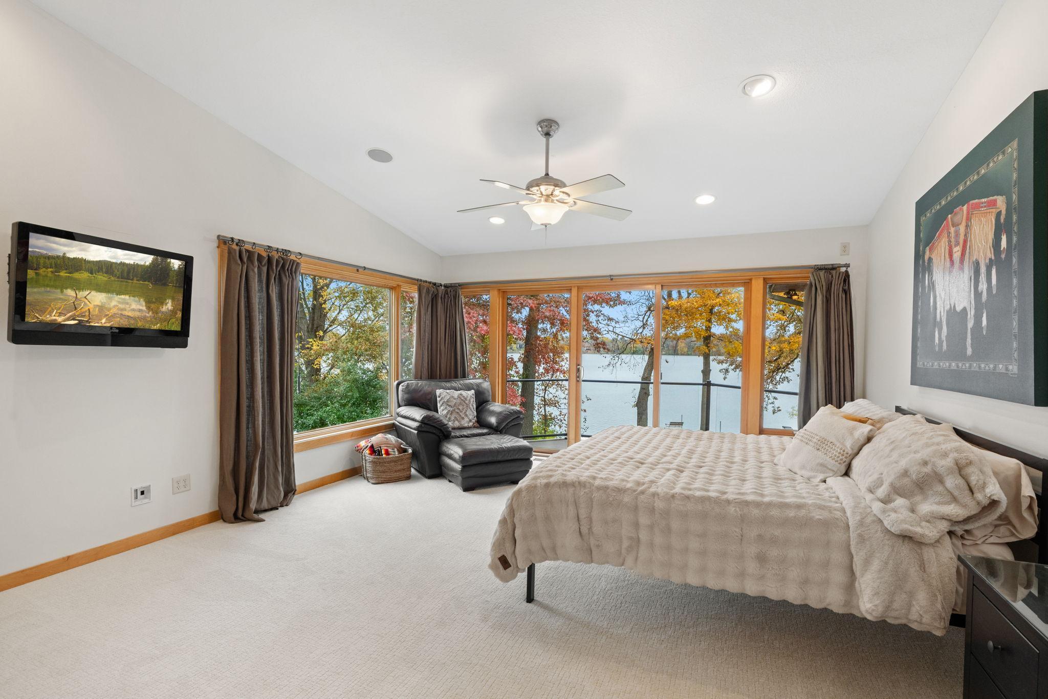 Arden Hills, Minnesota, 55112, United States, 4 Bedrooms Bedrooms, ,3 BathroomsBathrooms,Residential,Active,1973290