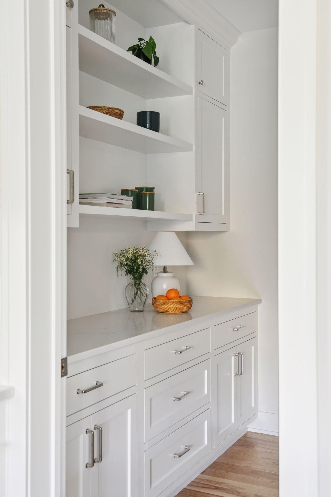 Saint Paul, Minnesota, 55118, United States, 4 Bedrooms Bedrooms, ,4 BathroomsBathrooms,Residential,Active,1973547