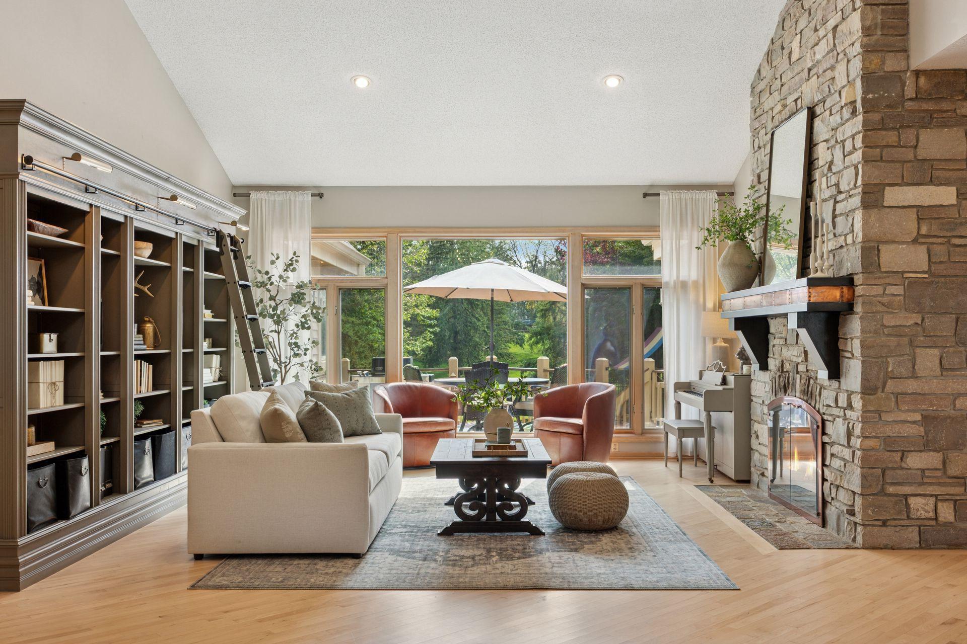 Eden Prairie, Minnesota, 55347, United States, 4 Bedrooms Bedrooms, ,5 BathroomsBathrooms,Residential,Active,1959538