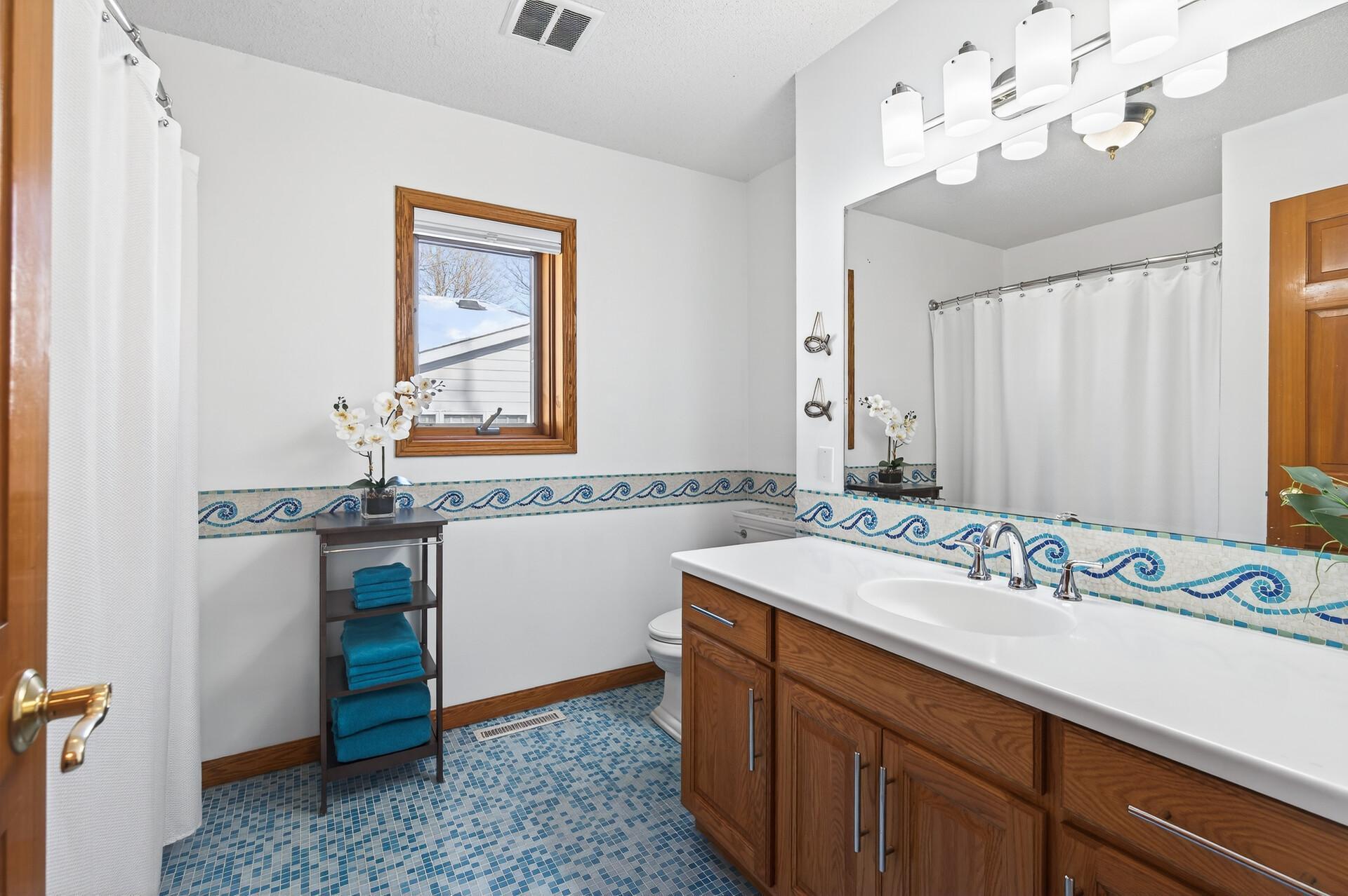 Excelsior, Minnesota, 55331, United States, 4 Bedrooms Bedrooms, ,5 BathroomsBathrooms,Residential,Active,2017105