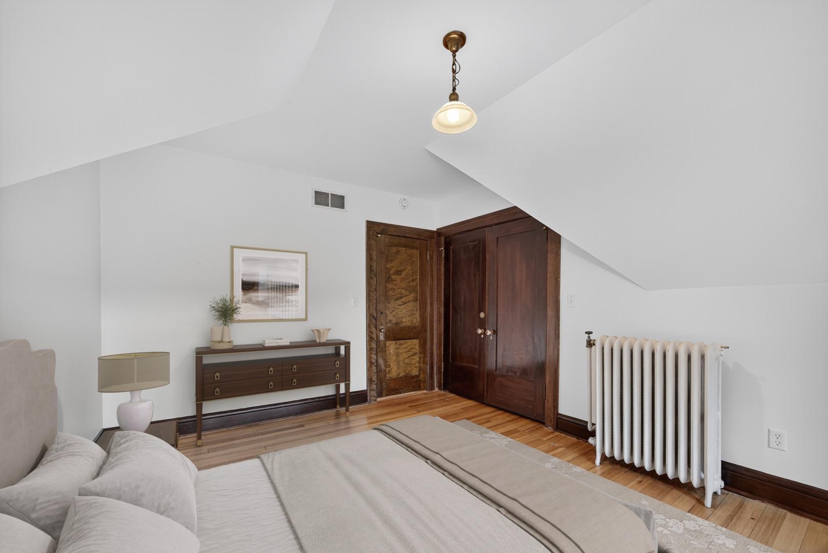 Rochester, Minnesota, 55902, United States, 7 Bedrooms Bedrooms, ,7 BathroomsBathrooms,Residential,Active,1973275