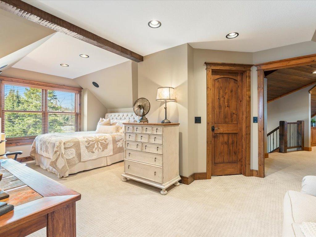 Brainerd, Minnesota, 56401, United States, 5 Bedrooms Bedrooms, ,5 BathroomsBathrooms,Residential,Active,1762863