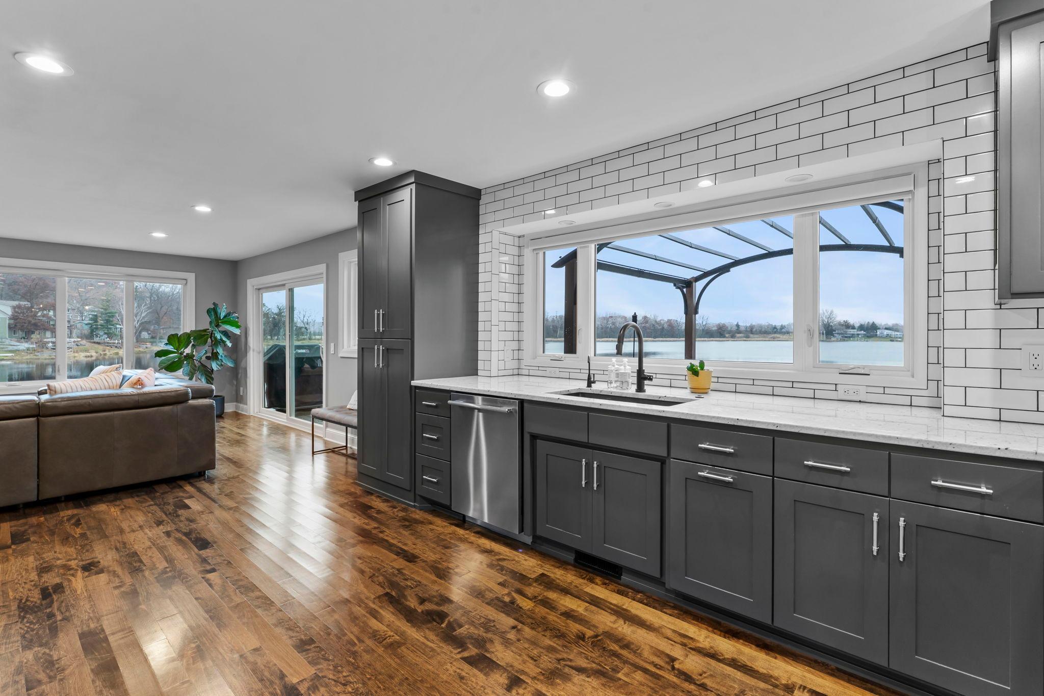 Saint Paul, Minnesota, 55126, United States, 4 Bedrooms Bedrooms, ,4 BathroomsBathrooms,Residential,Active,2027818