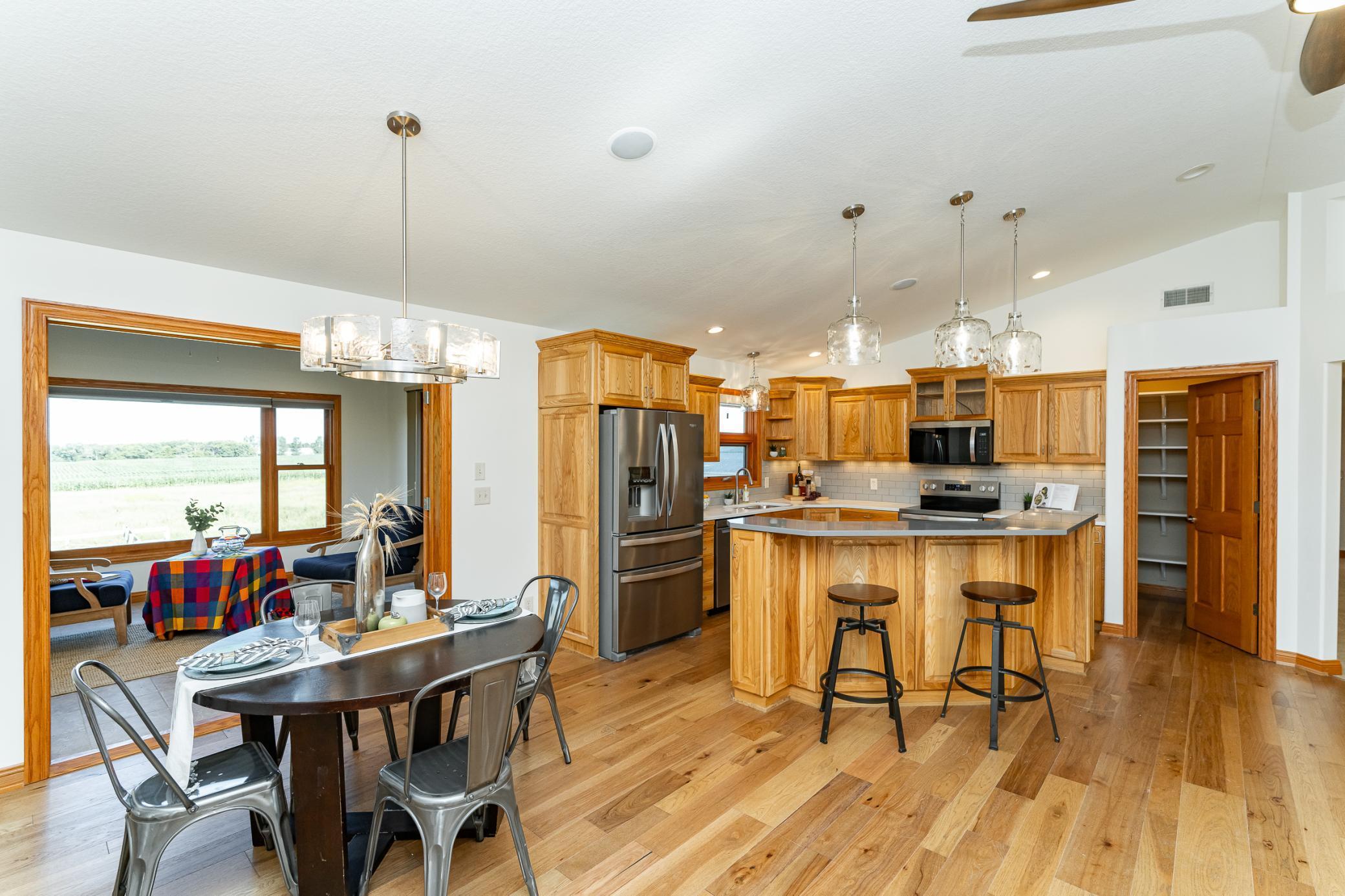 Rochester, Minnesota, 55902, United States, 5 Bedrooms Bedrooms, ,3 BathroomsBathrooms,Residential,Active,1894547