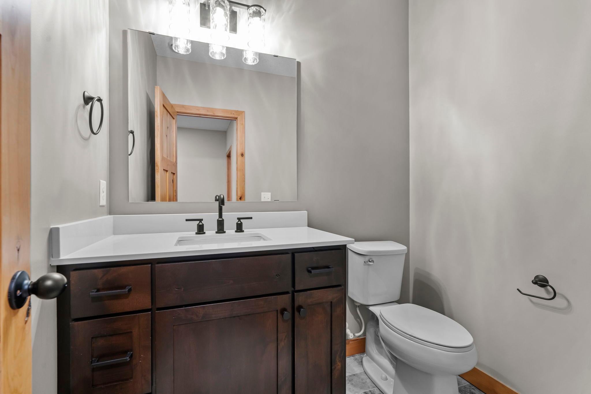 Jordan, Minnesota, 55352, United States, ,4 BathroomsBathrooms,Residential,Active,1849231