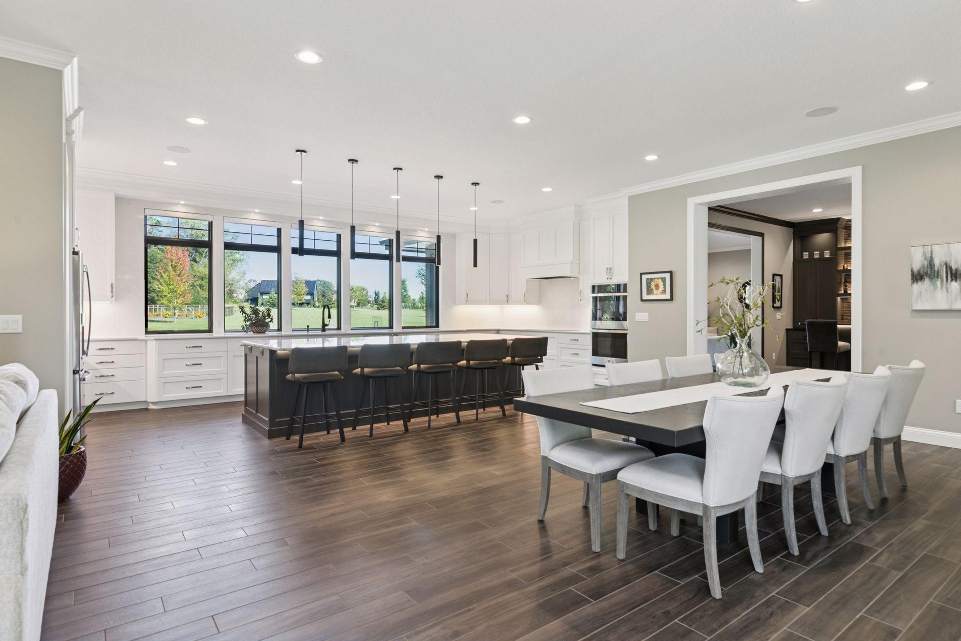 Rochester, Minnesota, 55902, United States, 4 Bedrooms Bedrooms, ,6 BathroomsBathrooms,Residential,Active,1953260