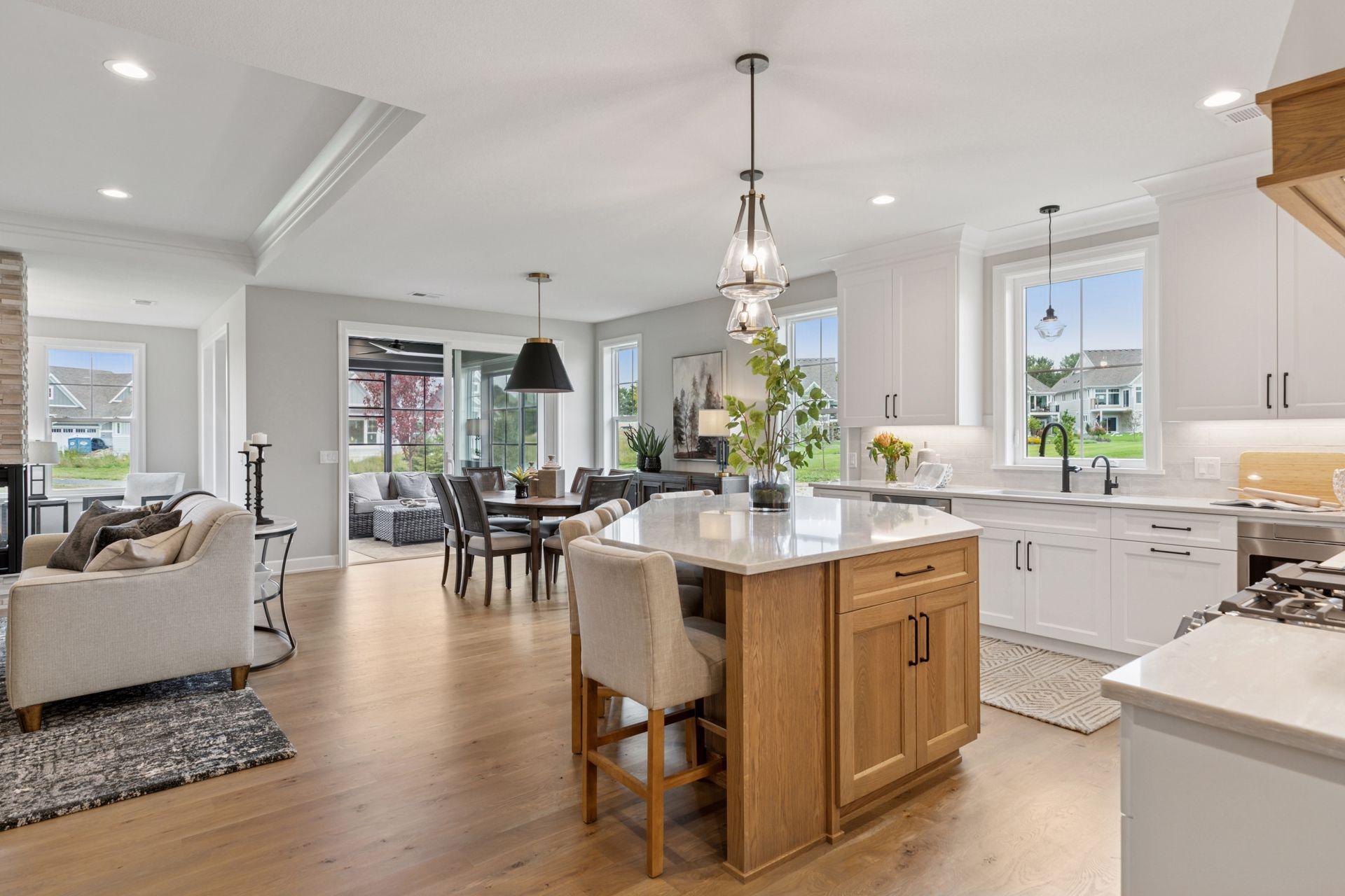 Saint Paul, Minnesota, 55127, United States, 2 Bedrooms Bedrooms, ,2 BathroomsBathrooms,Residential,Active,1953255
