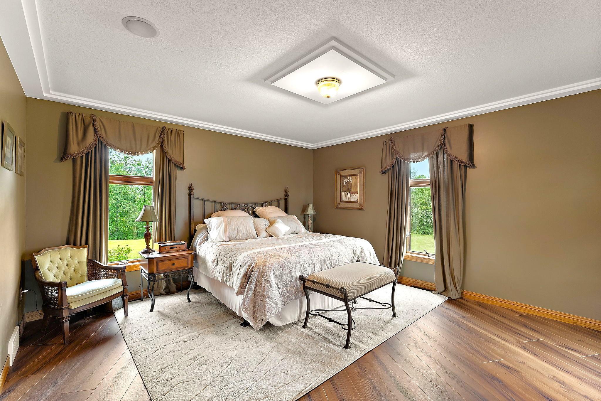 Faribault, Minnesota, 55021, United States, 4 Bedrooms Bedrooms, ,4 BathroomsBathrooms,Residential,Active,1909659