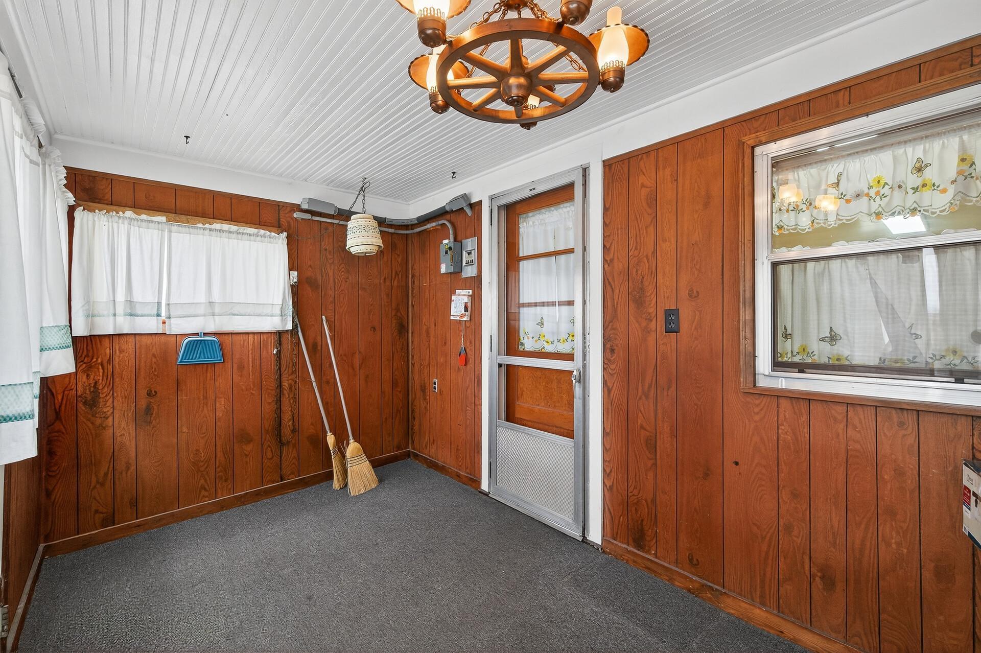 Marine On Saint Croix, Minnesota, 55047, United States, 4 Bedrooms Bedrooms, ,1 BathroomBathrooms,Residential,Active,1964492