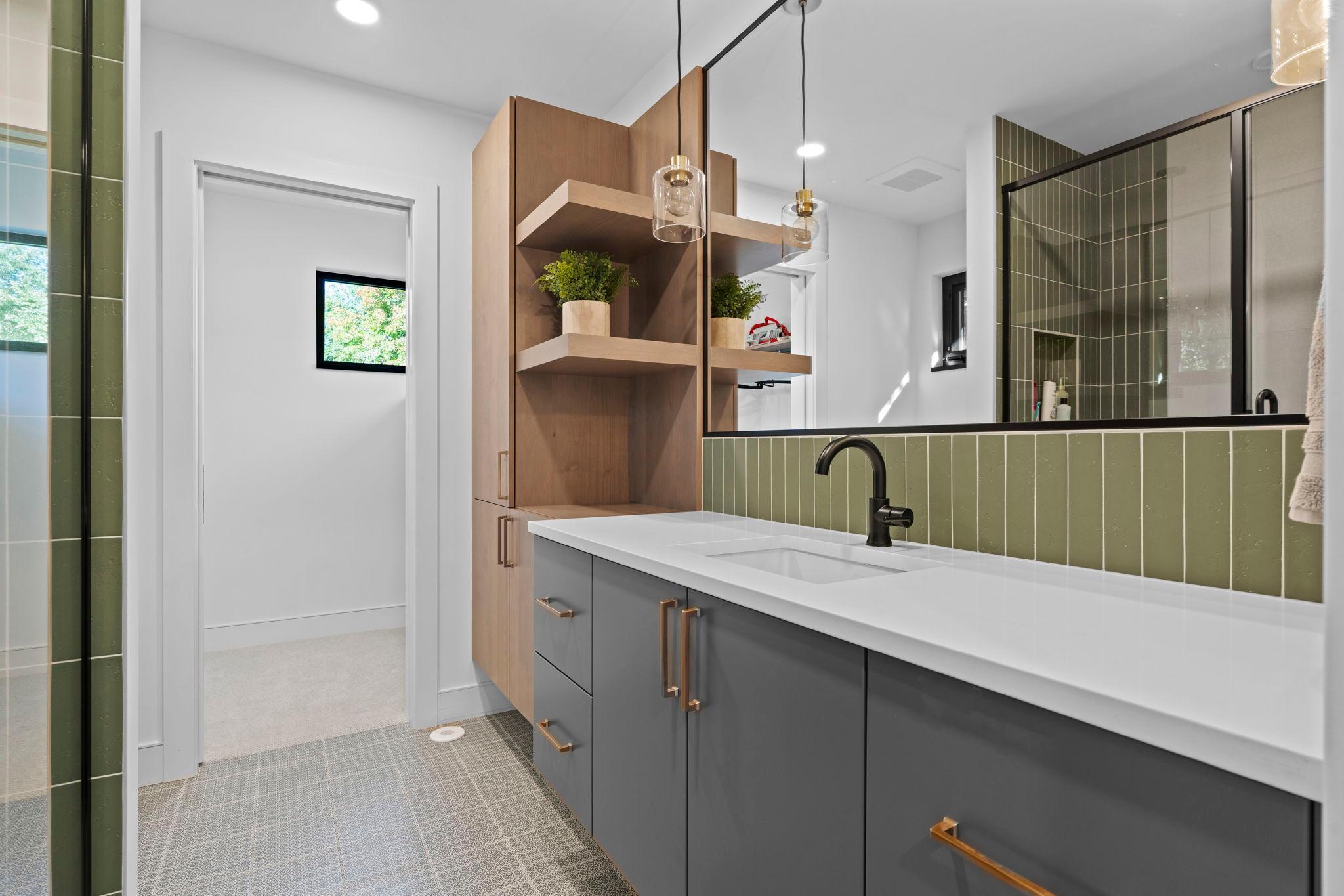 Shakopee, Minnesota, 55379, United States, 5 Bedrooms Bedrooms, ,5 BathroomsBathrooms,Residential,Active,1964254