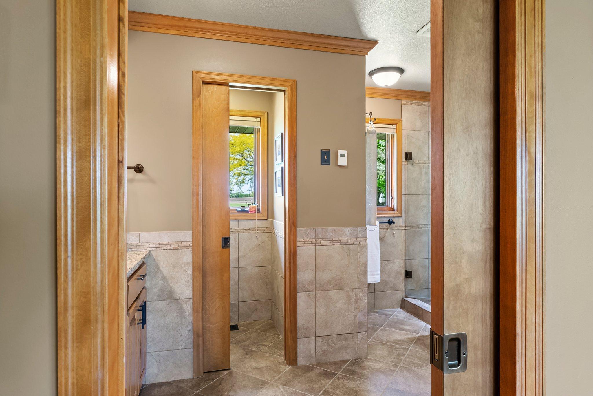 Northfield, Minnesota, 55057, United States, ,3 BathroomsBathrooms,Residential,Active,1843421