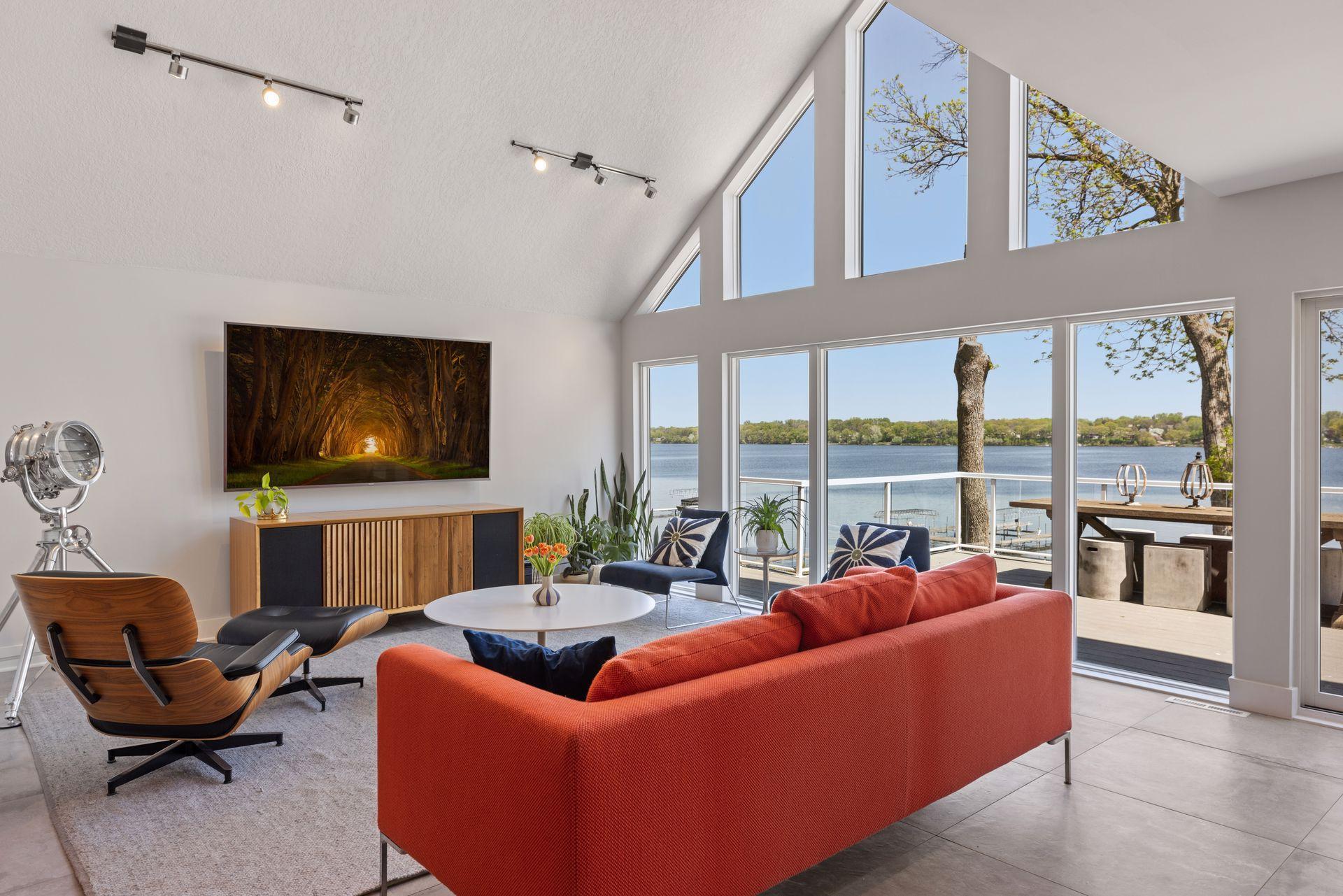 Minneapolis, Minnesota, 55441, United States, 4 Bedrooms Bedrooms, ,3 BathroomsBathrooms,Residential,Active,1953266