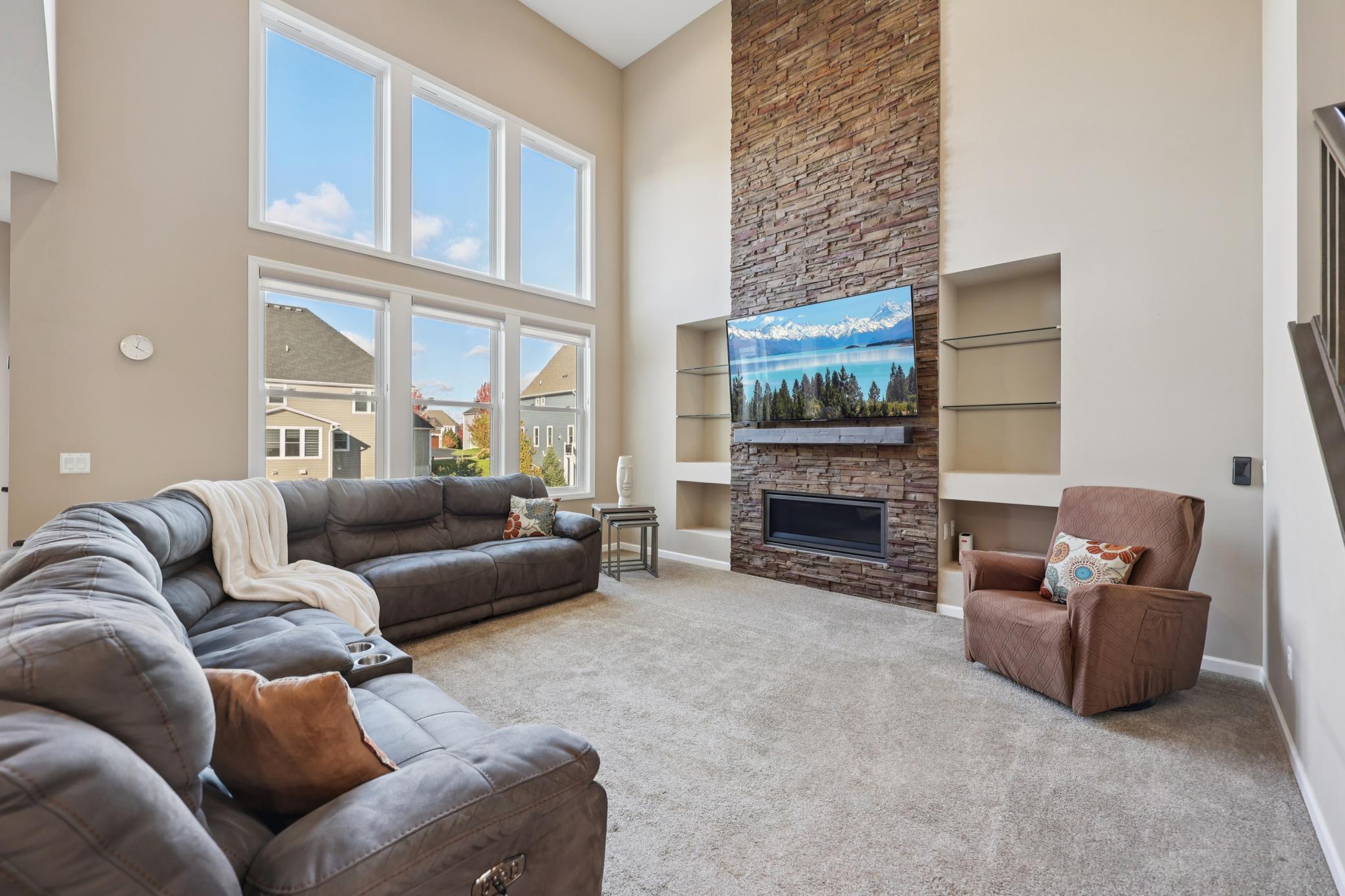 Eden Prairie, Minnesota, 55347, United States, 5 Bedrooms Bedrooms, ,6 BathroomsBathrooms,Residential,Active,2006884