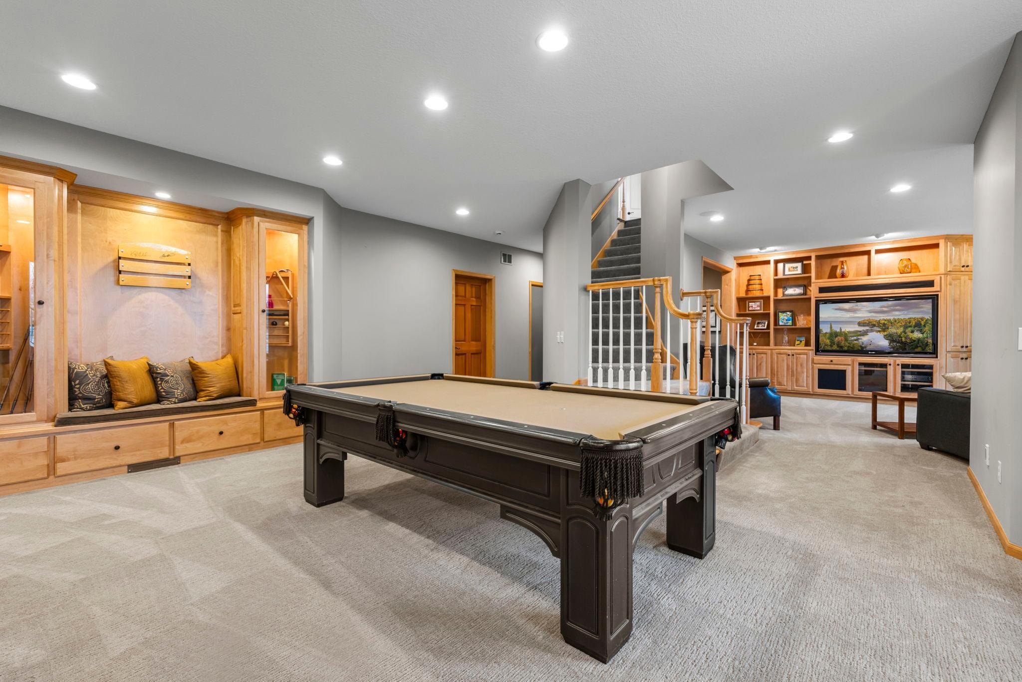 Eden Prairie, Minnesota, 55347, United States, 5 Bedrooms Bedrooms, ,6 BathroomsBathrooms,Residential,Active,1997621