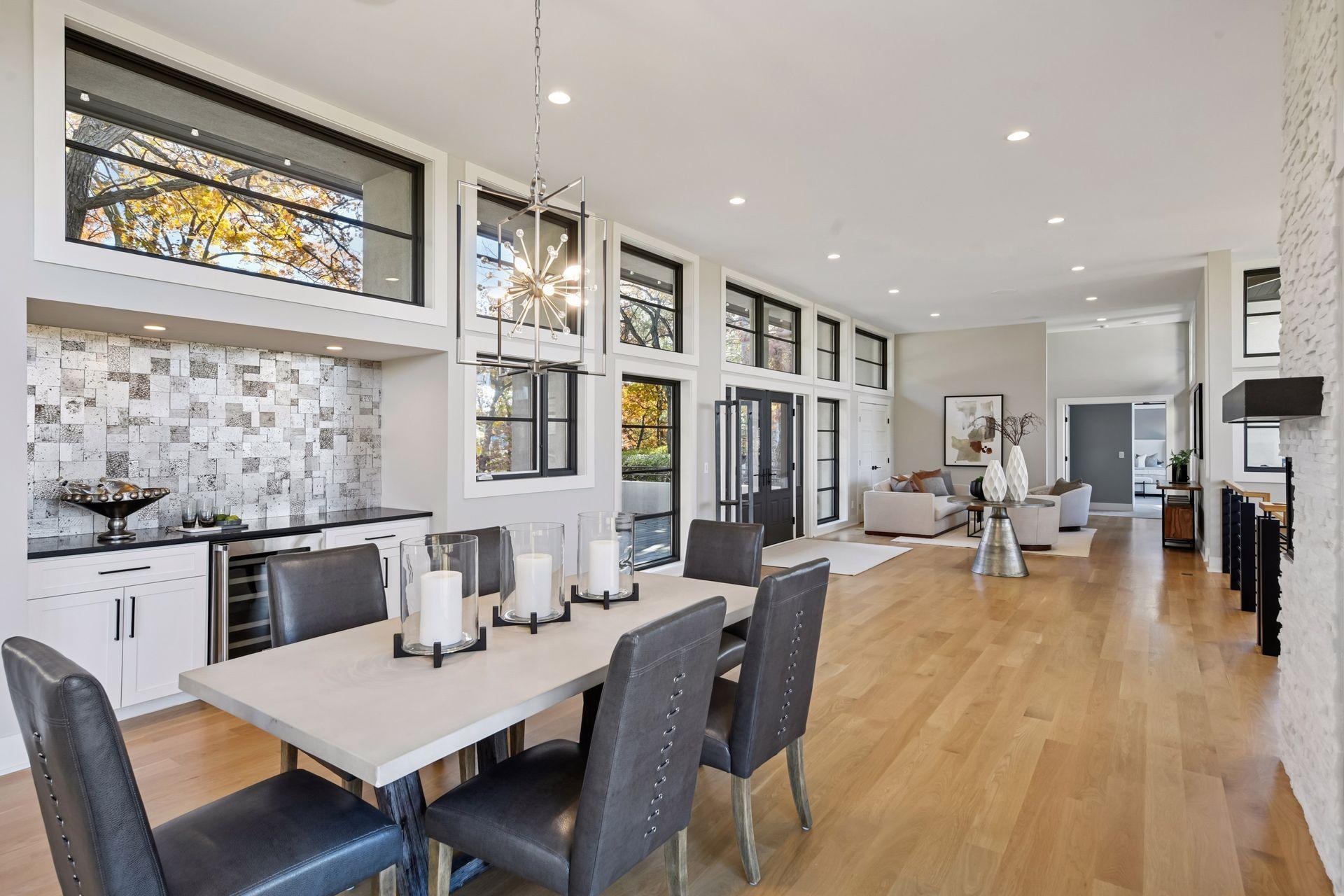 Minneapolis, Minnesota, 55439, United States, 5 Bedrooms Bedrooms, ,6 BathroomsBathrooms,Residential,Active,1987211