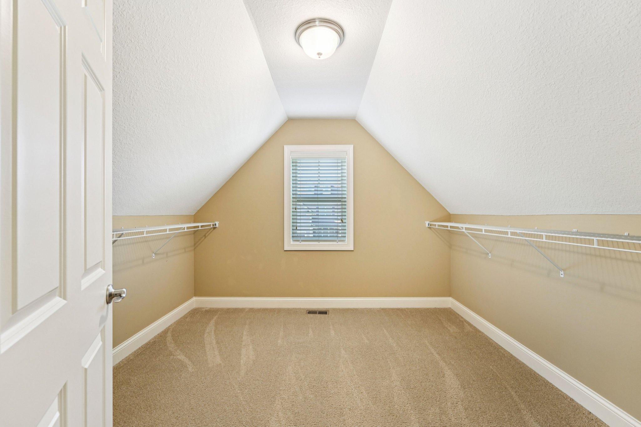 Eden Prairie, Minnesota, 55347, United States, 5 Bedrooms Bedrooms, ,6 BathroomsBathrooms,Residential,Active,1959962