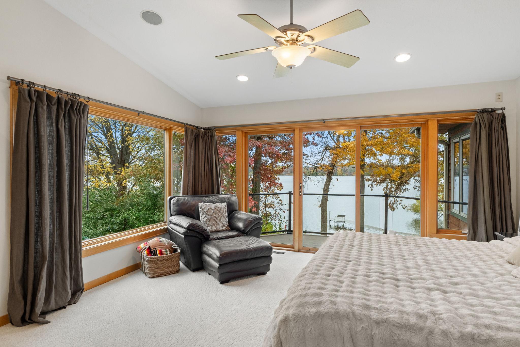 Arden Hills, Minnesota, 55112, United States, 4 Bedrooms Bedrooms, ,3 BathroomsBathrooms,Residential,Active,1973290