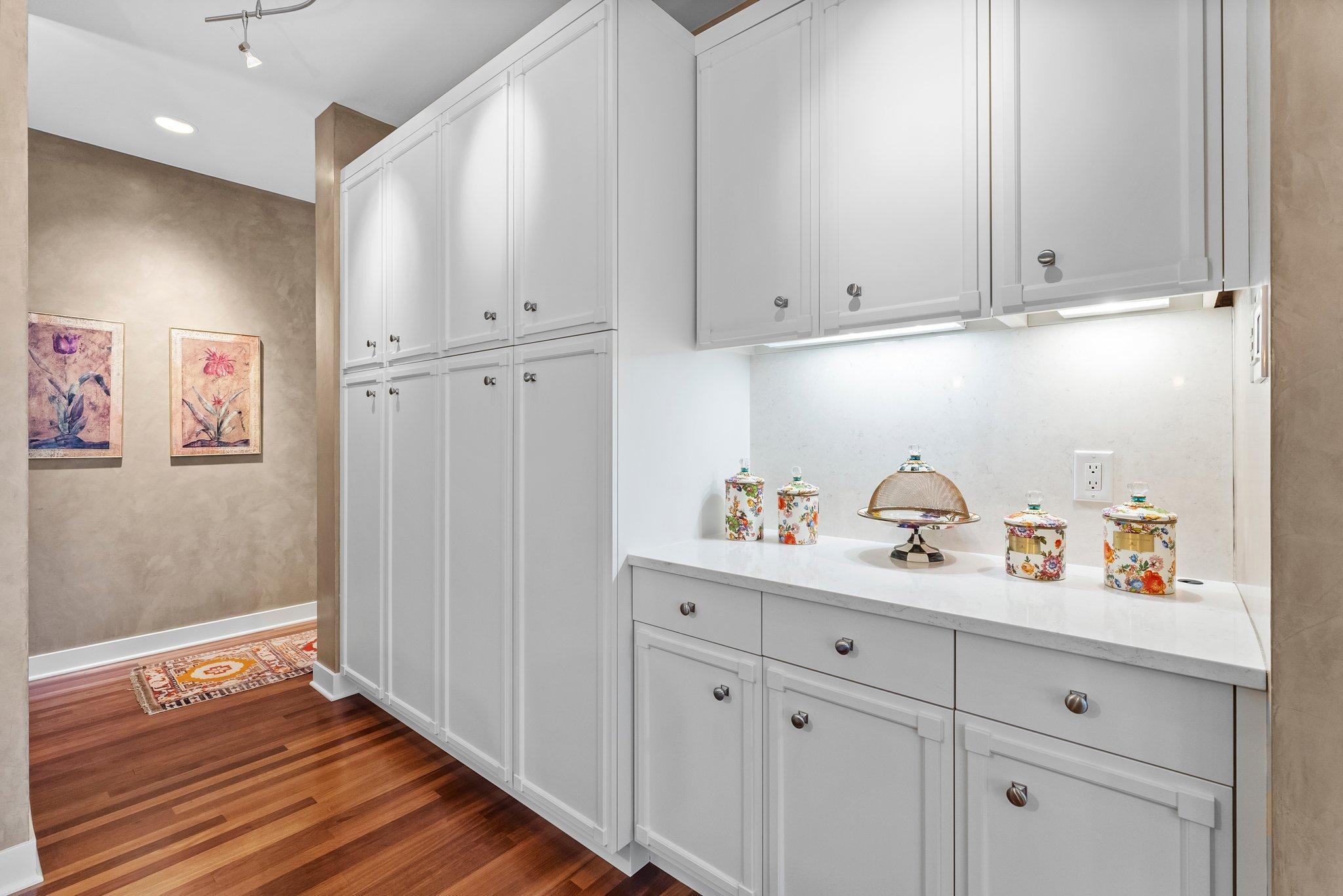 Eden Prairie, Minnesota, 55347, United States, ,4 BathroomsBathrooms,Residential,Active,1764072