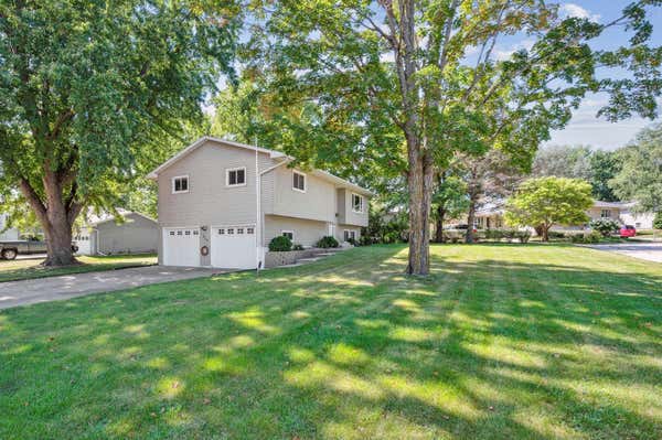 960 LIBERTY LN, FAIRMONT, MN 56031 - Image 1