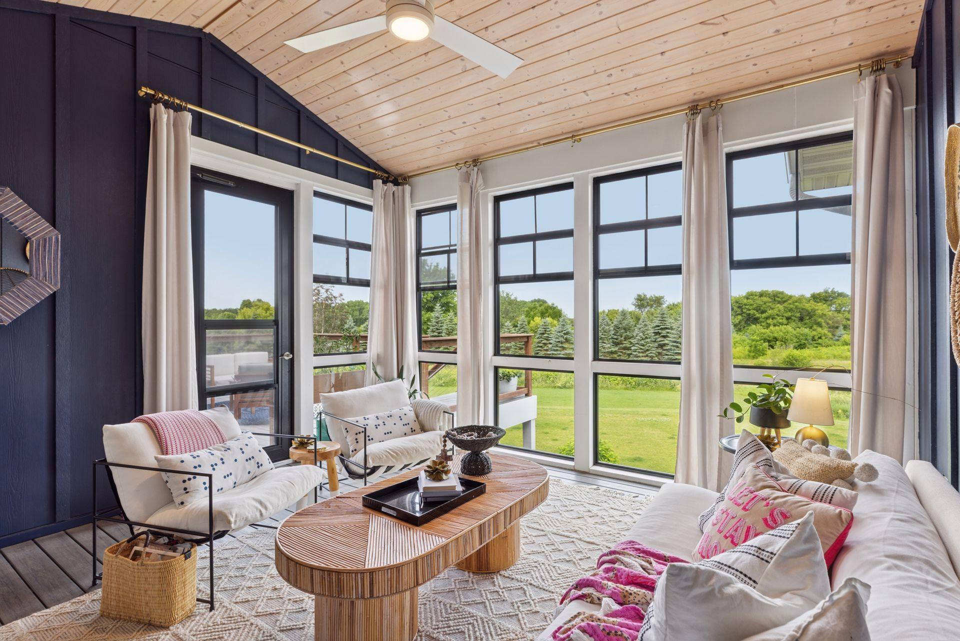 Woodbury, Minnesota, 55129, United States, 6 Bedrooms Bedrooms, ,6 BathroomsBathrooms,Residential,Active,1871286