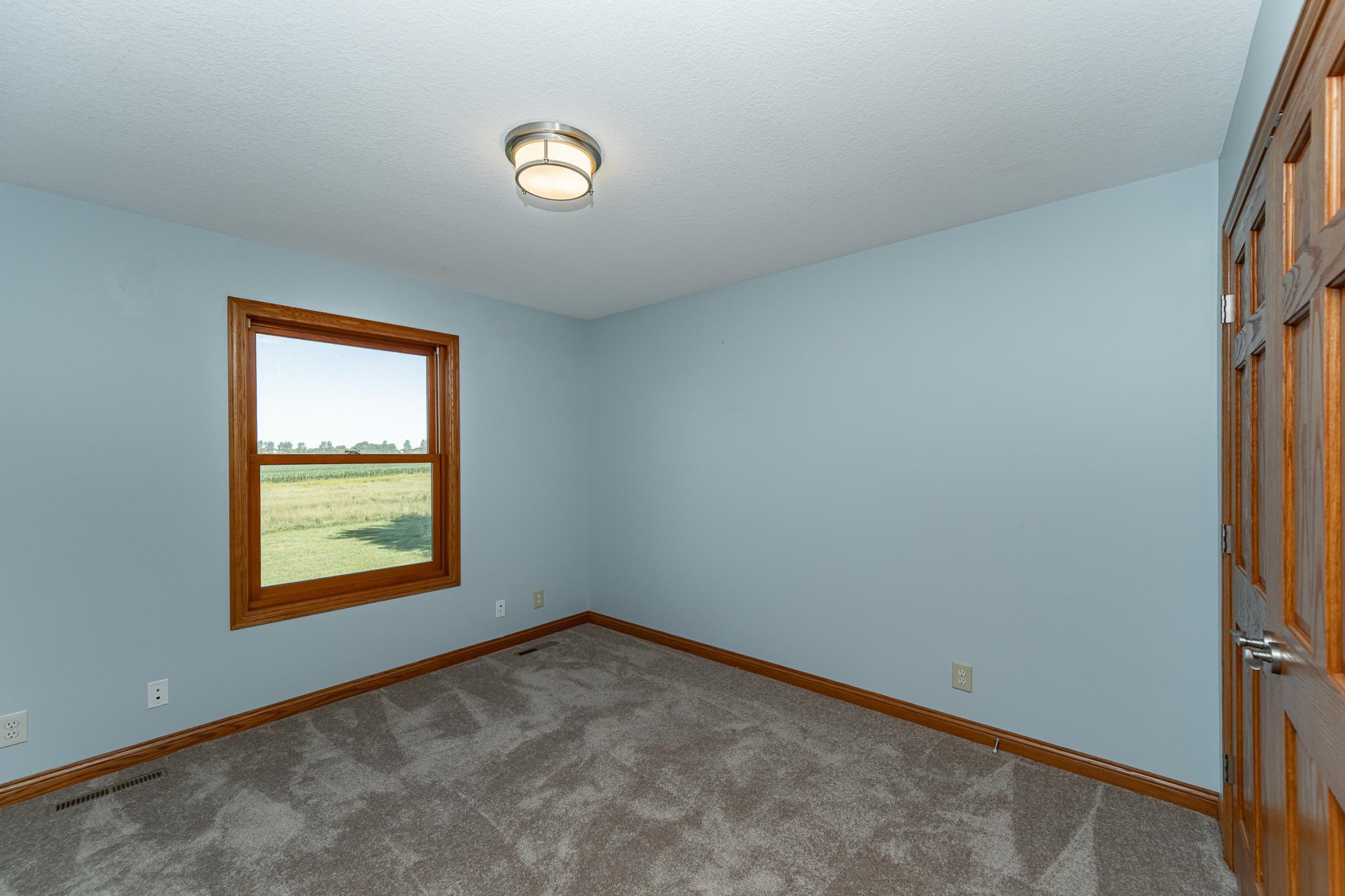 Rochester, Minnesota, 55902, United States, 5 Bedrooms Bedrooms, ,3 BathroomsBathrooms,Residential,Active,1894547