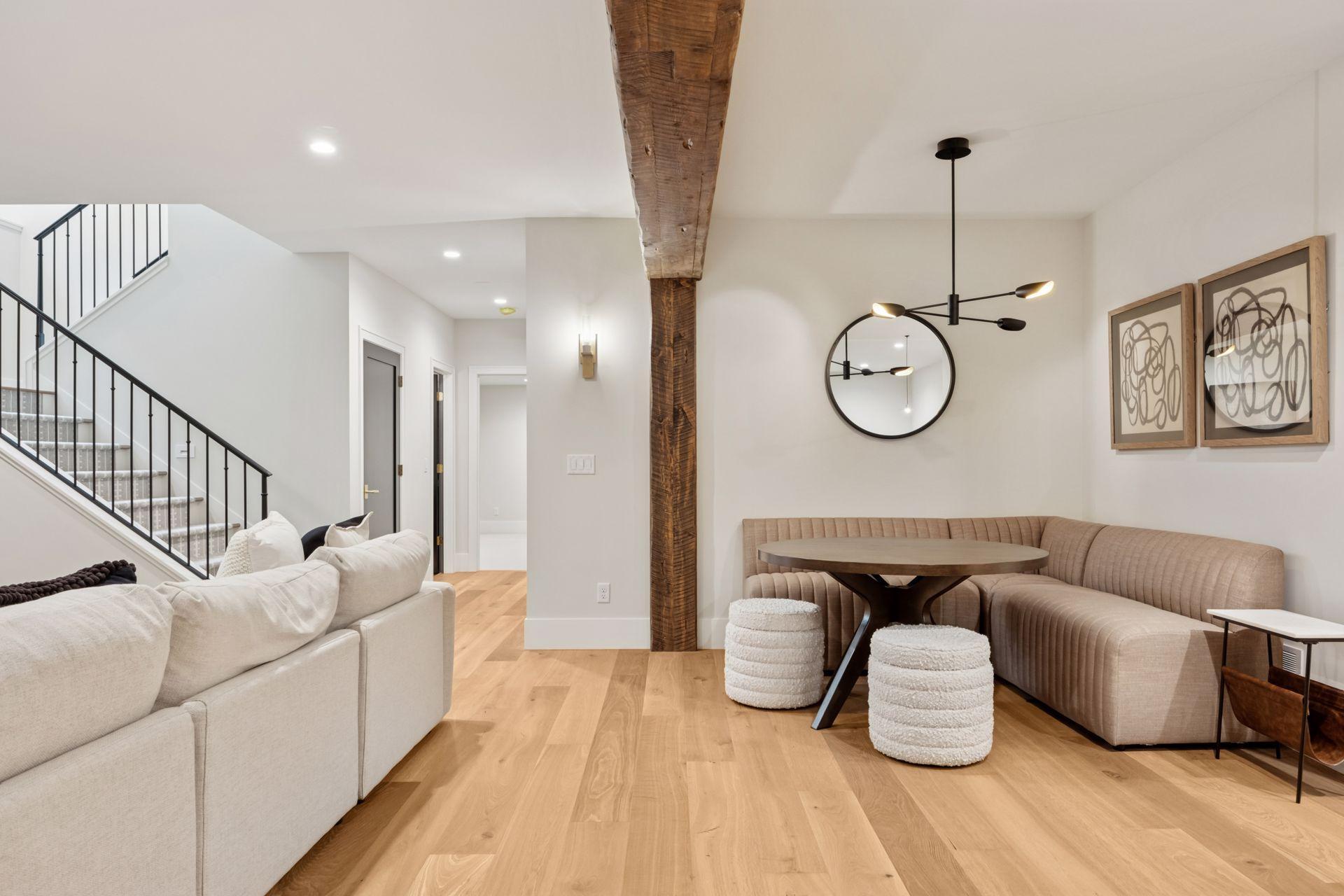 Minneapolis, Minnesota, 55424, United States, 5 Bedrooms Bedrooms, ,6 BathroomsBathrooms,Residential,Active,1959982