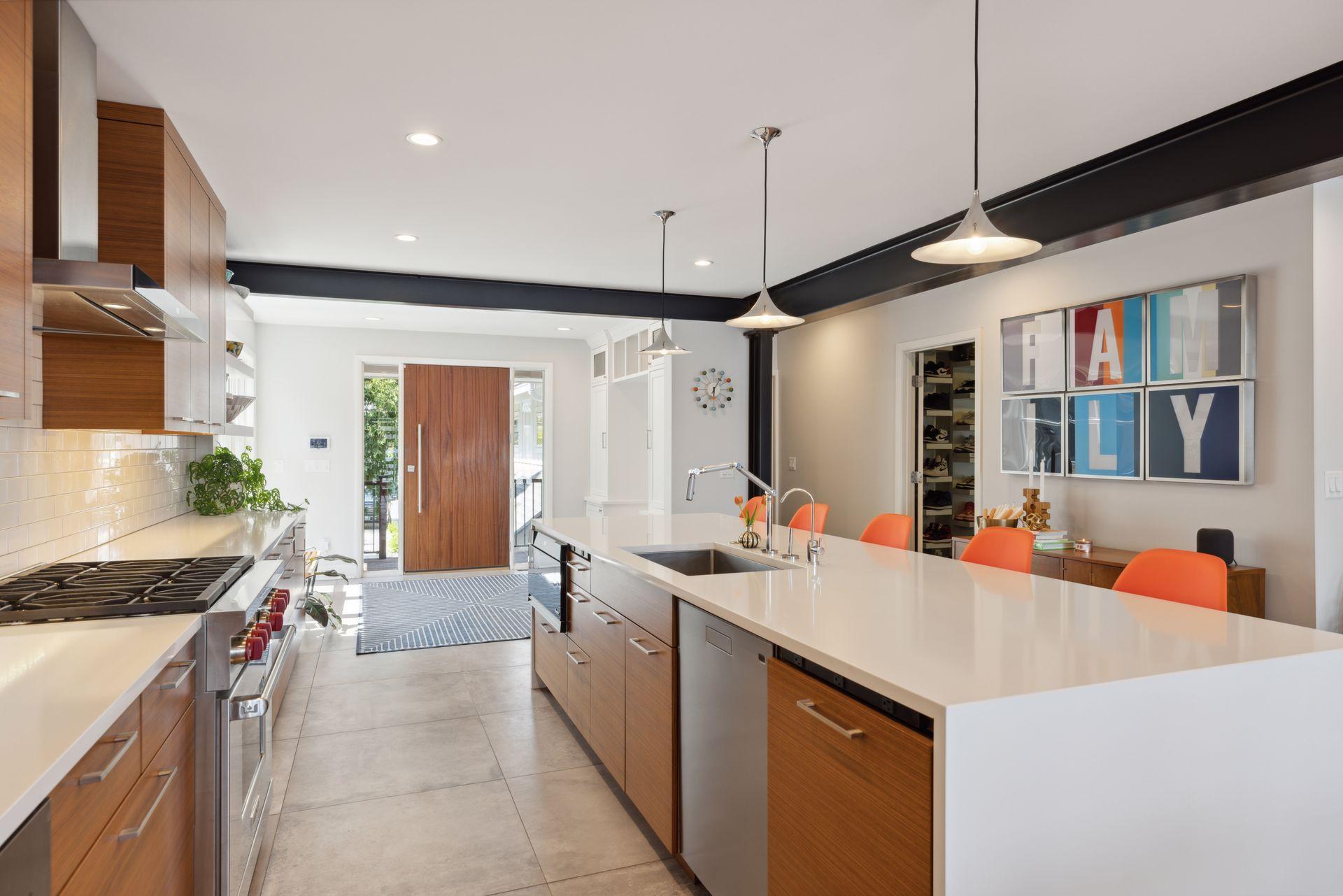 Minneapolis, Minnesota, 55441, United States, 4 Bedrooms Bedrooms, ,3 BathroomsBathrooms,Residential,Active,1953266