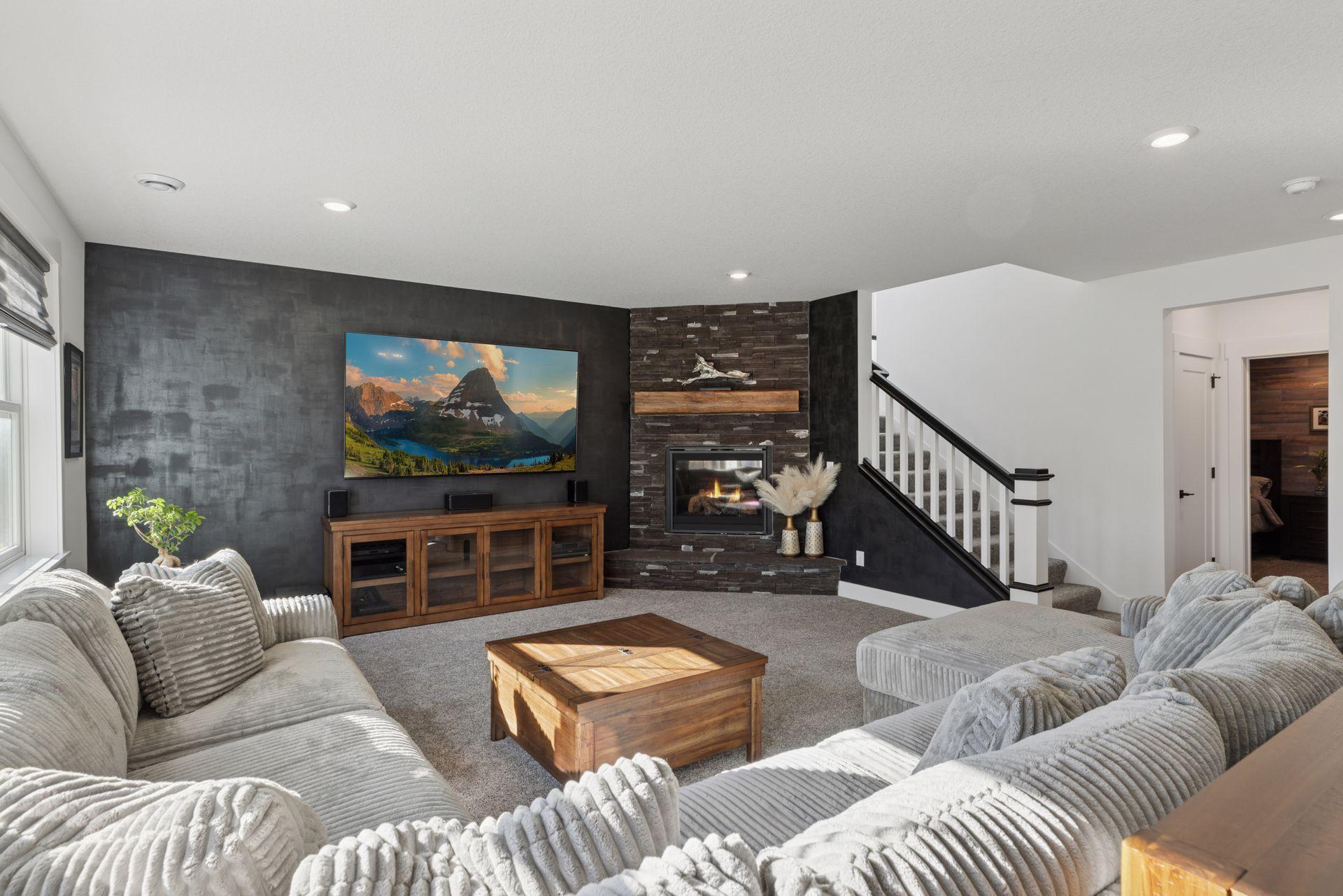 Lake Elmo, Minnesota, 55042, United States, 5 Bedrooms Bedrooms, ,5 BathroomsBathrooms,Residential,Active,1987220