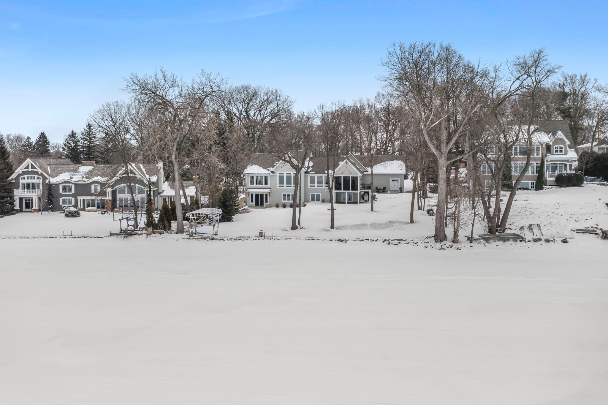 Wayzata, Minnesota, 55391, United States, 3 Bedrooms Bedrooms, ,3 BathroomsBathrooms,Residential,Active,2018191
