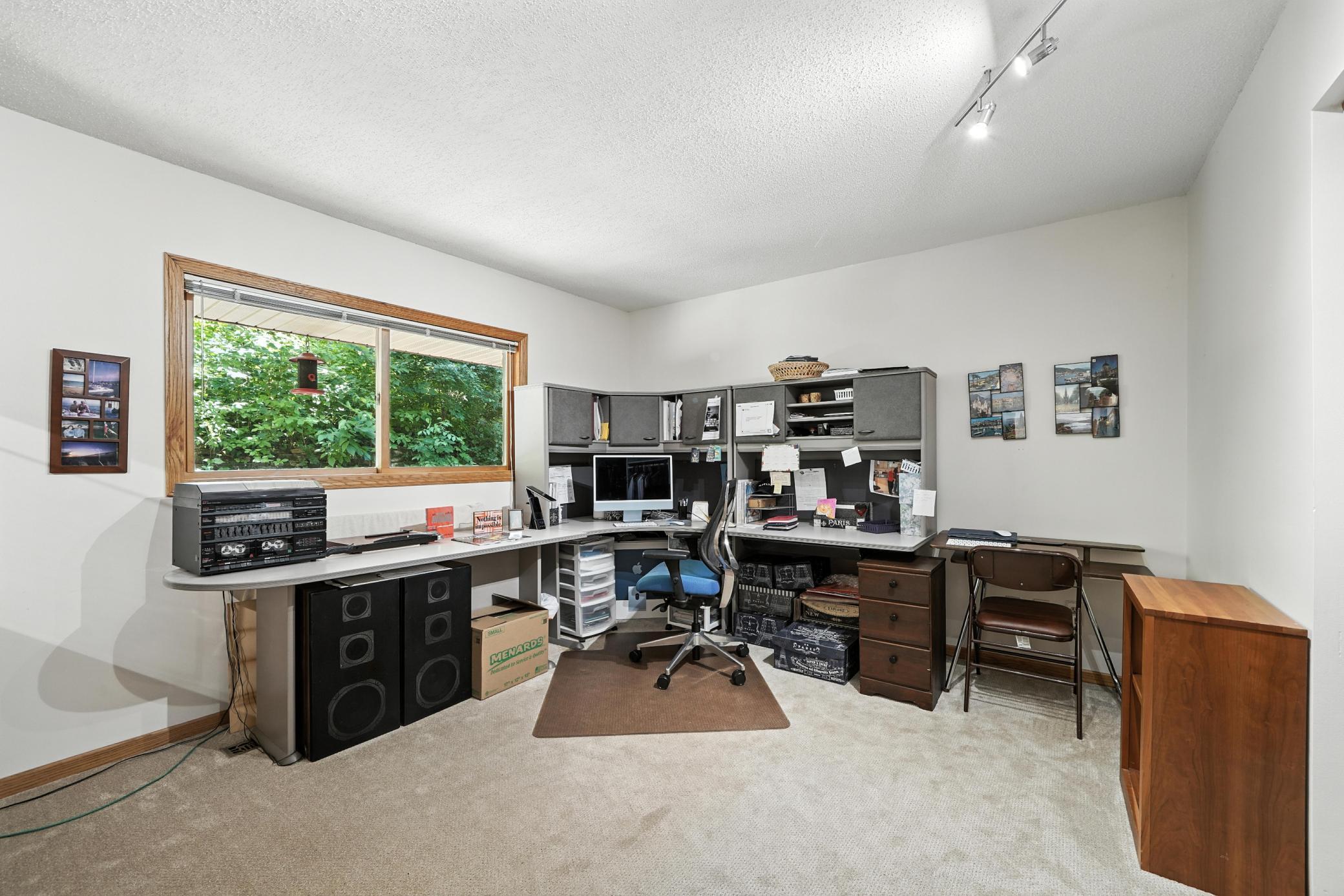 Orono, Minnesota, 55391, United States, 4 Bedrooms Bedrooms, ,3 BathroomsBathrooms,Residential,Active,1999170