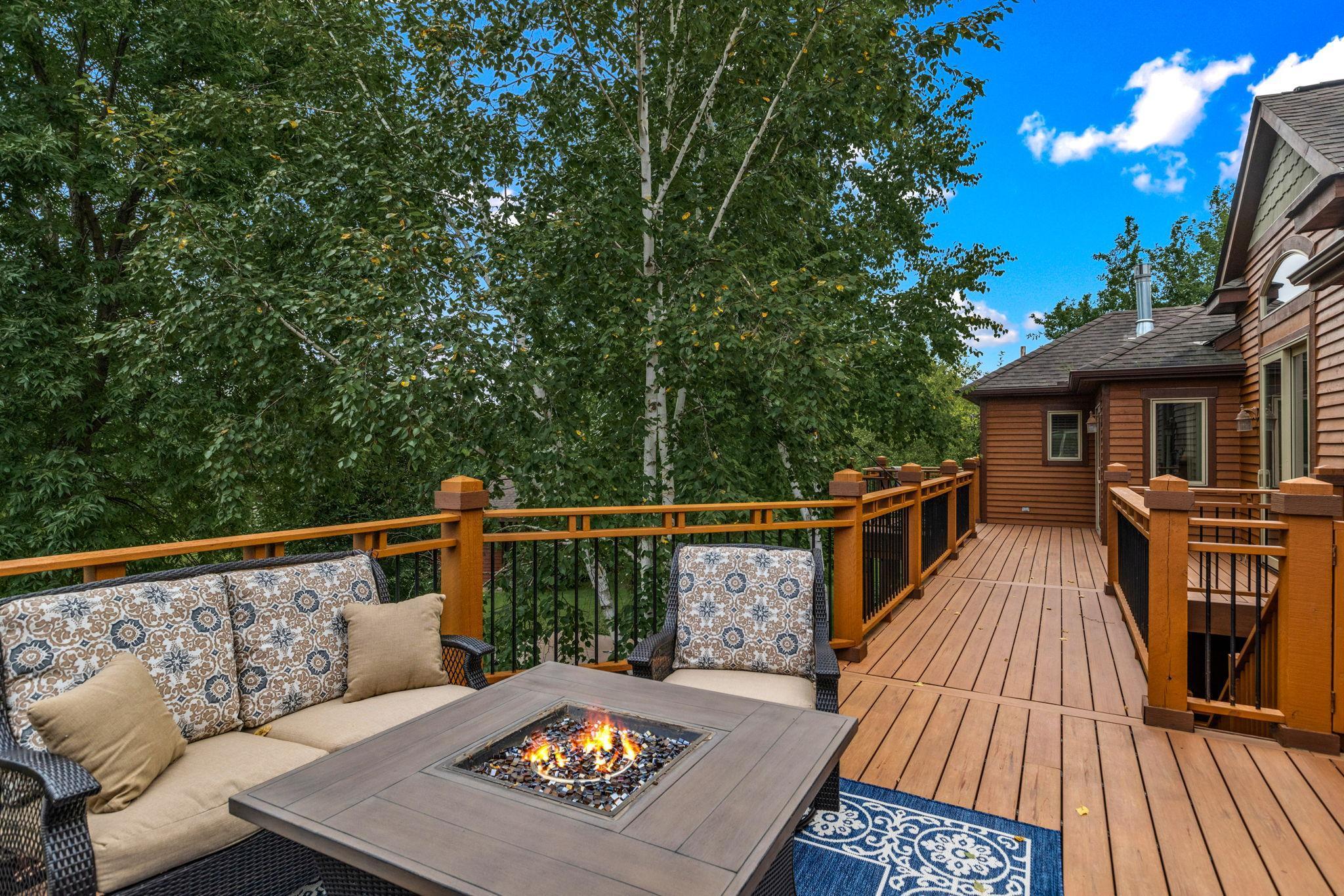 Rogers, Minnesota, 55374, United States, 5 Bedrooms Bedrooms, ,5 BathroomsBathrooms,Residential,Active,1914592