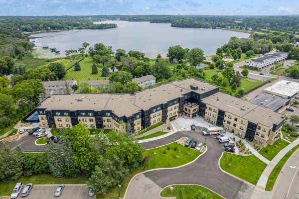 1948 W WAYZATA BLVD APT 105, LONG LAKE, MN 55356 - Image 1