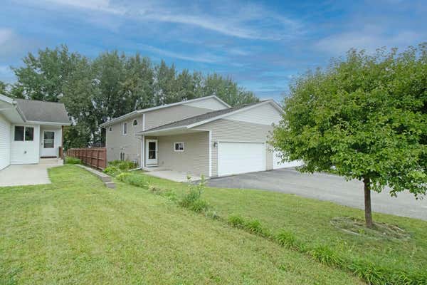 554 HILLTOP DR NE, HUTCHINSON, MN 55350 - Image 1