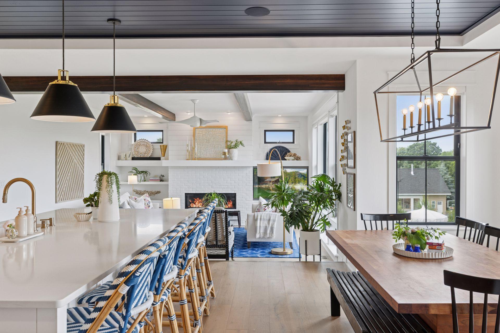 Woodbury, Minnesota, 55129, United States, 6 Bedrooms Bedrooms, ,6 BathroomsBathrooms,Residential,Active,1871286