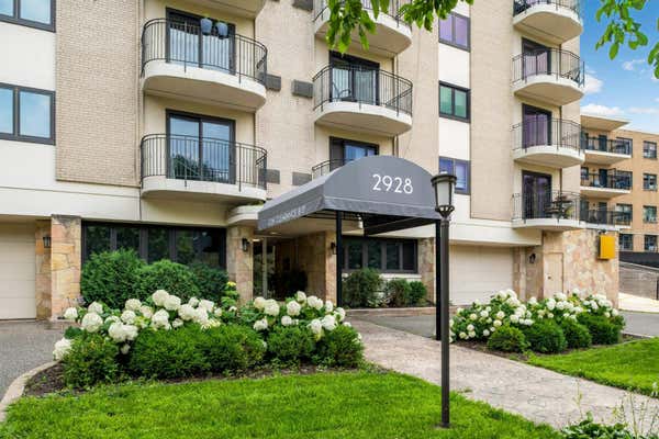 2928 DEAN PKWY APT 4J, MINNEAPOLIS, MN 55416 - Image 1