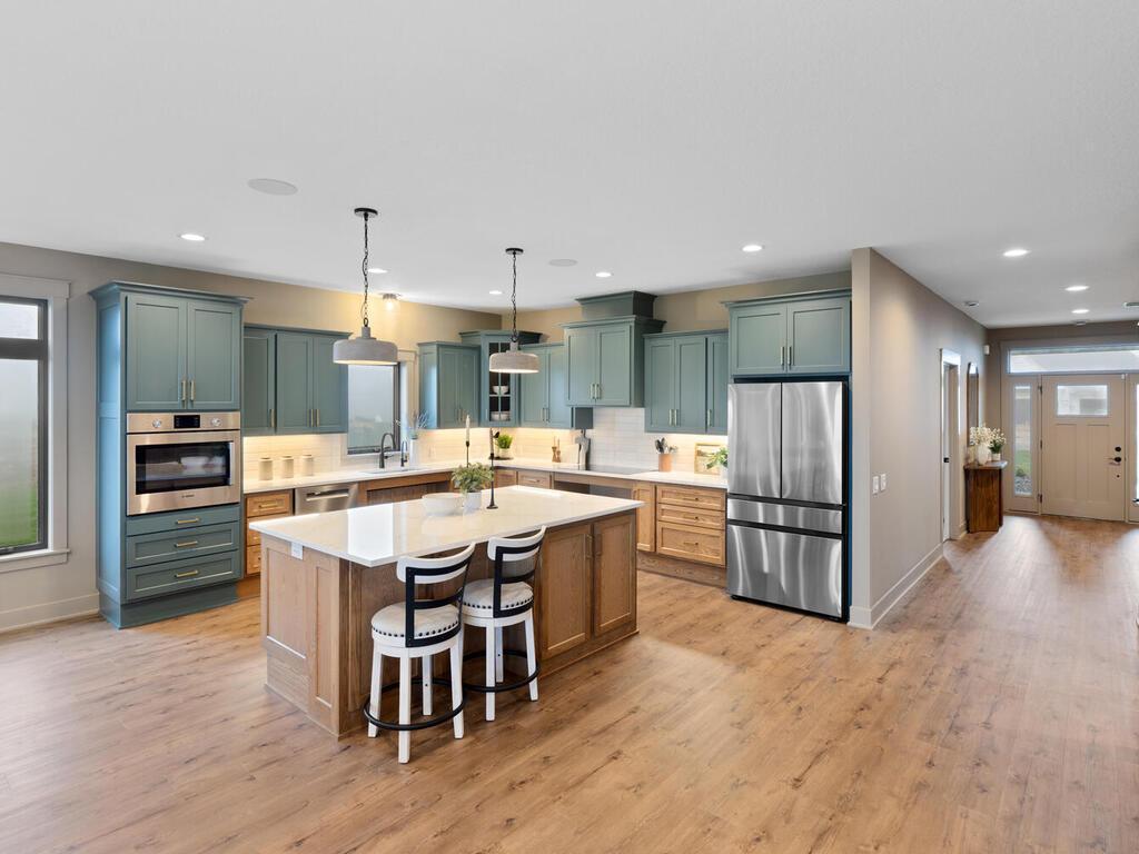 Andover, Minnesota, 55304, United States, 3 Bedrooms Bedrooms, ,3 BathroomsBathrooms,Residential,Active,1954317