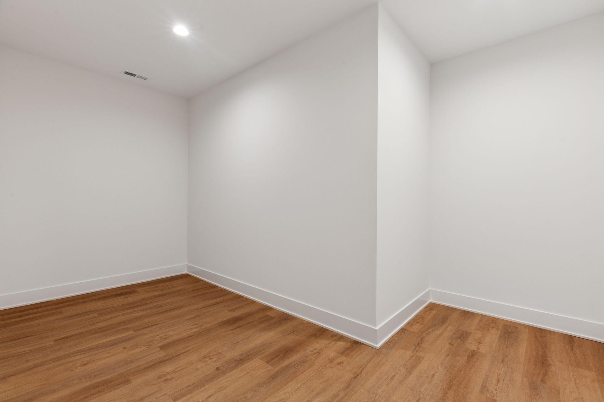 Eagan, Minnesota, 55123, United States, 3 Bedrooms Bedrooms, ,3 BathroomsBathrooms,Residential,Active,1936421