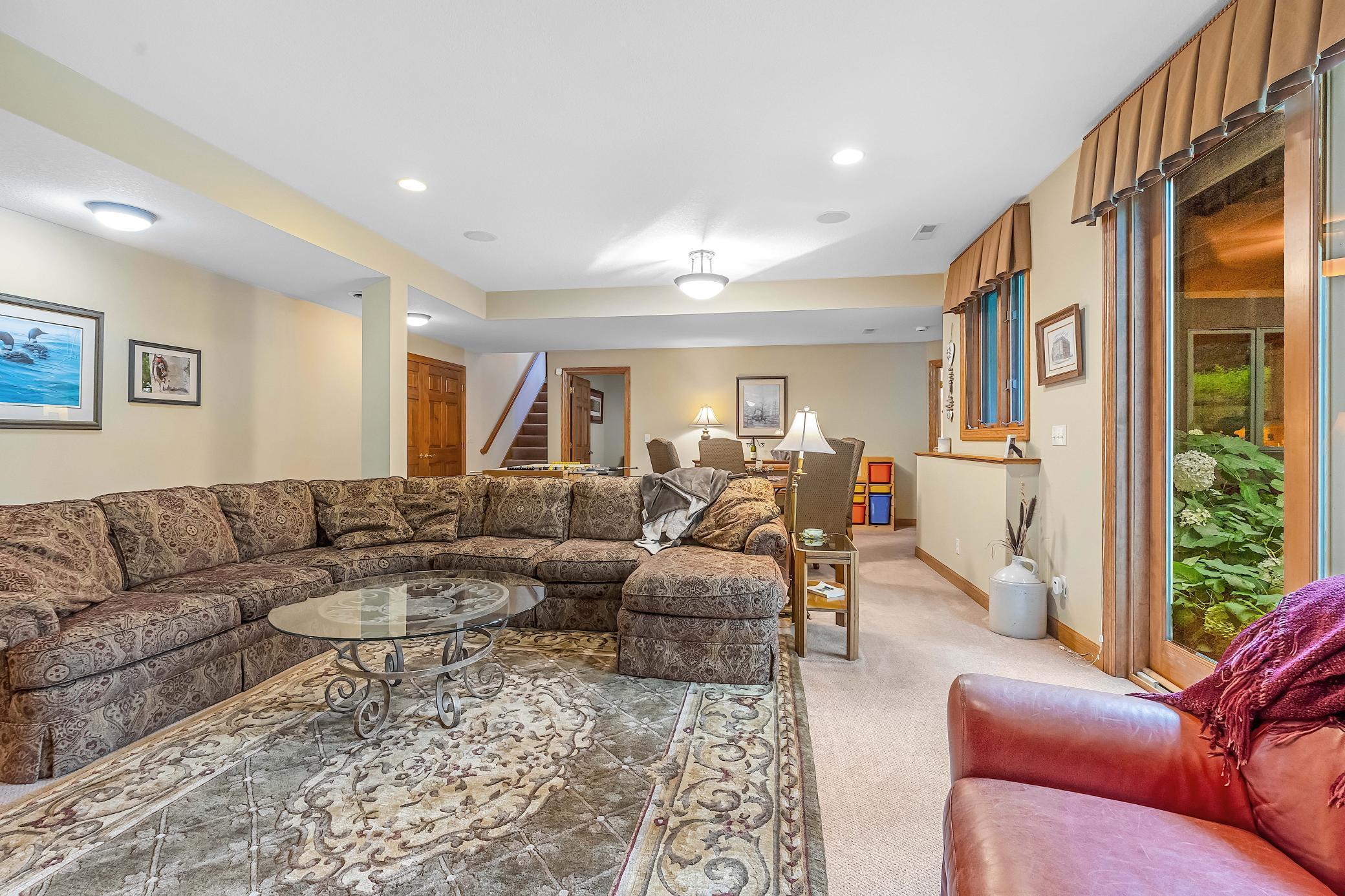 Stillwater, Minnesota, 55082, United States, 6 Bedrooms Bedrooms, ,5 BathroomsBathrooms,Residential,Active,1834479