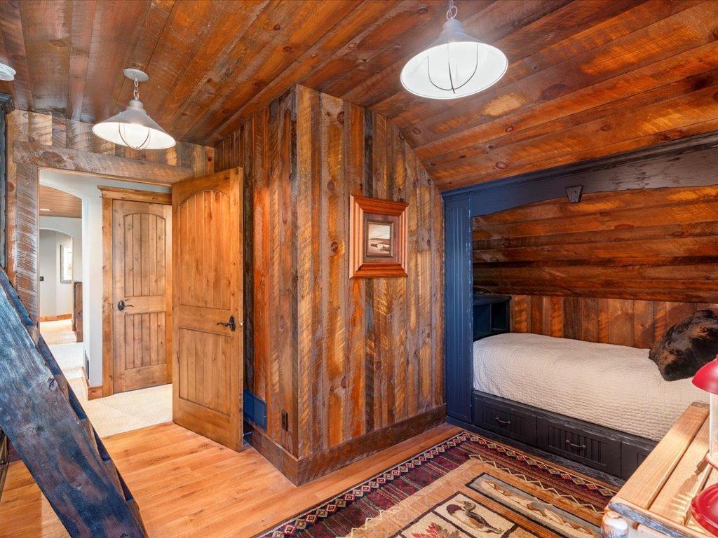 Brainerd, Minnesota, 56401, United States, 5 Bedrooms Bedrooms, ,5 BathroomsBathrooms,Residential,Active,1762863
