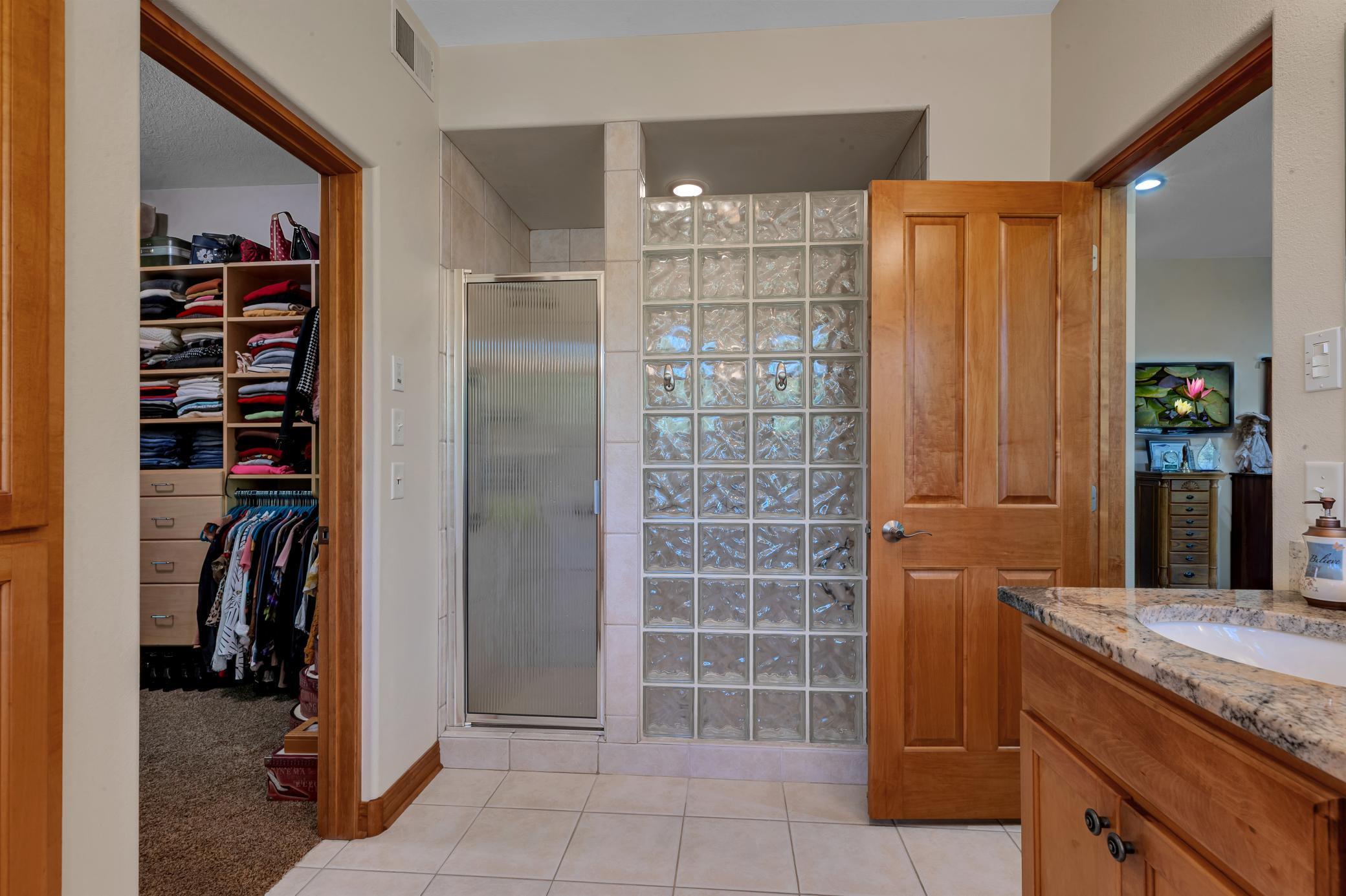 Saint Cloud, Minnesota, 56301, United States, 4 Bedrooms Bedrooms, ,3 BathroomsBathrooms,Residential,Active,1952283