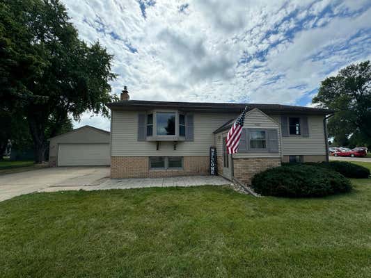 400 E SOUTHVIEW DR, MARSHALL, MN 56258 - Image 1